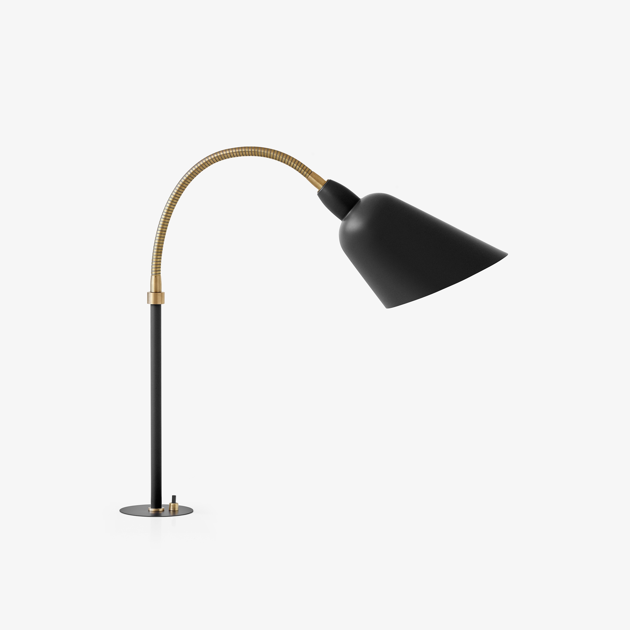 Vertoon produk Bellevue AJ11 Black & Brass van vervaardiger &TRADITION