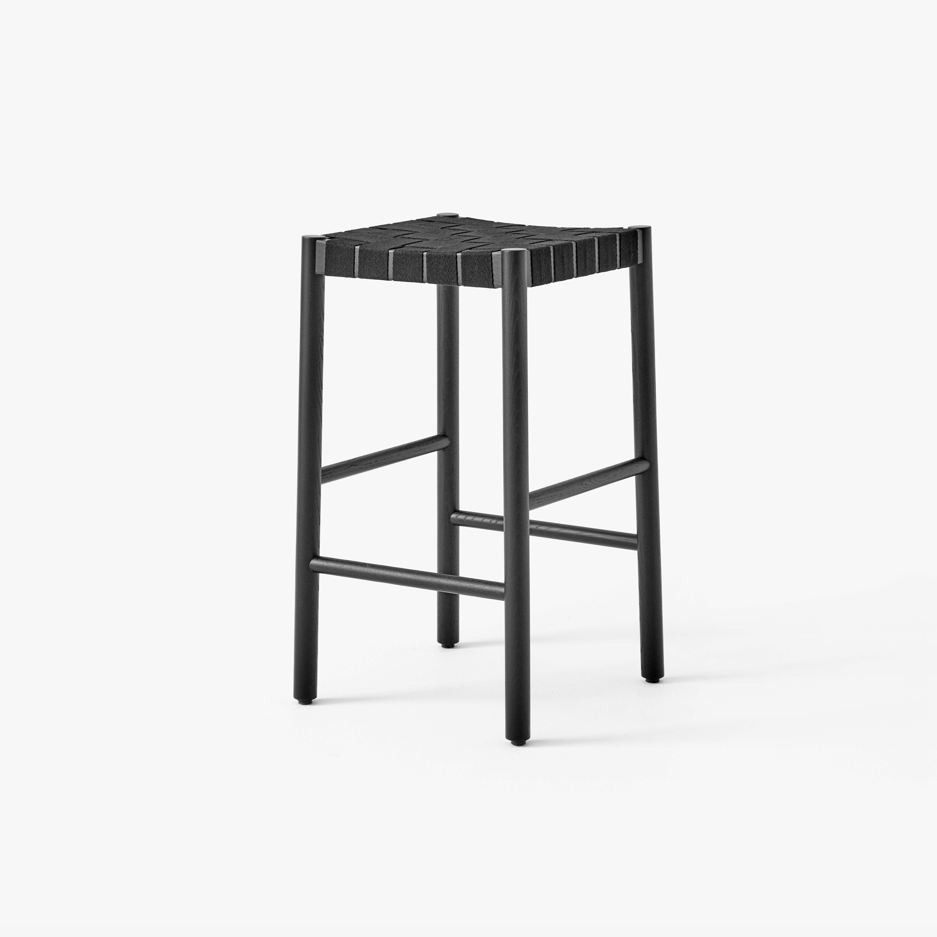 Betty TK7 Black w. Black Webbing
