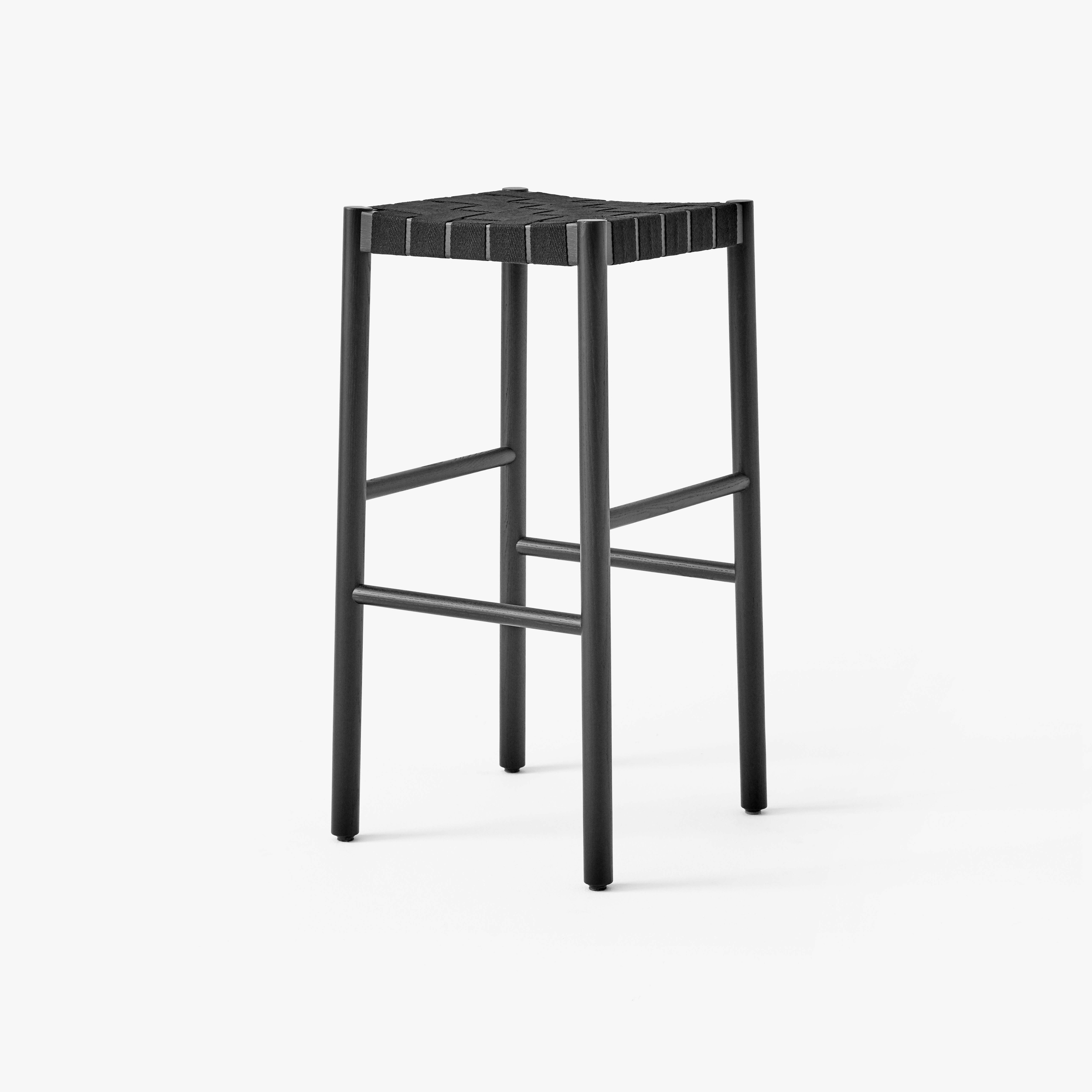 Betty TK8 Black w. Black Webbing