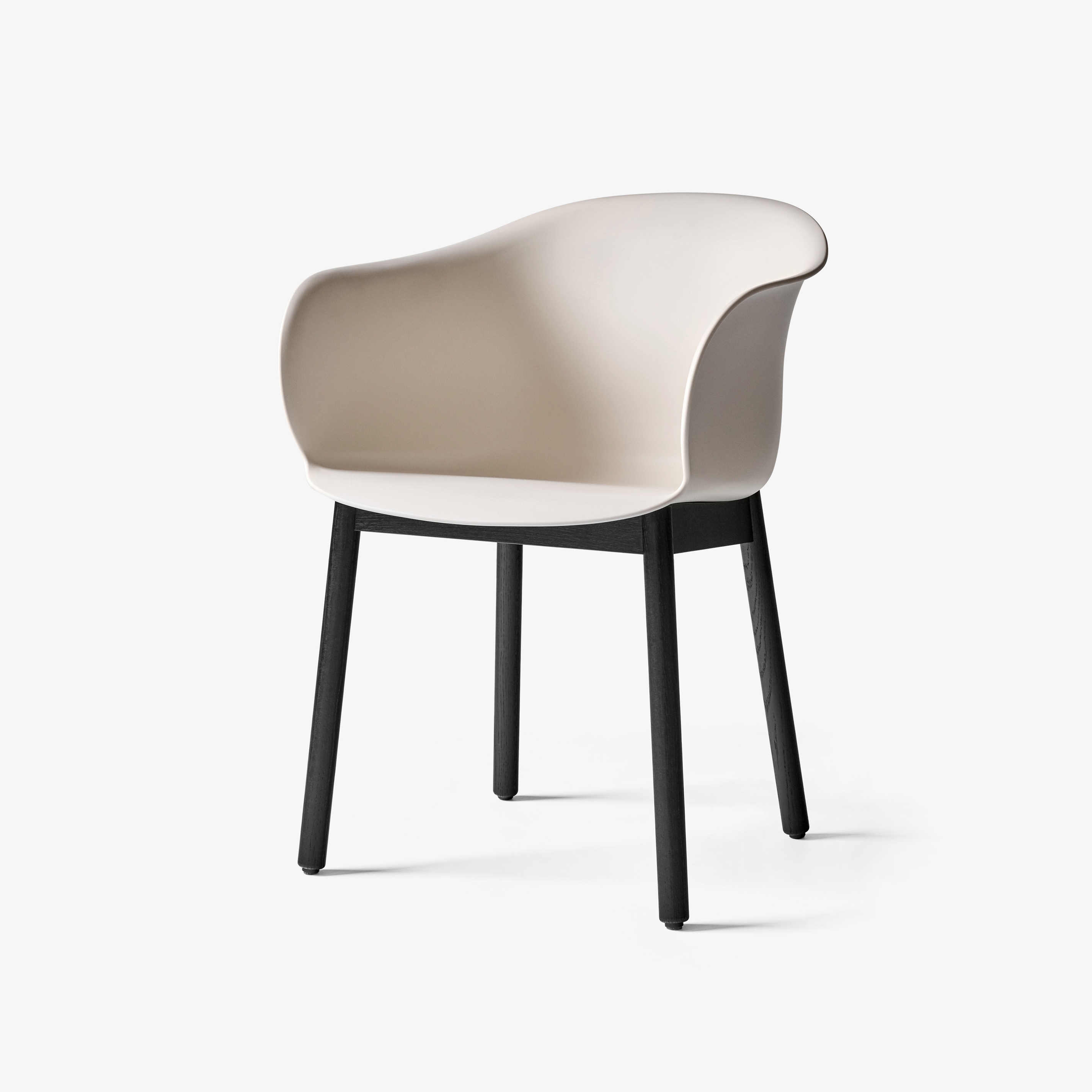 Elefy JH30 Soft Beige w. Black Lacquered Oak