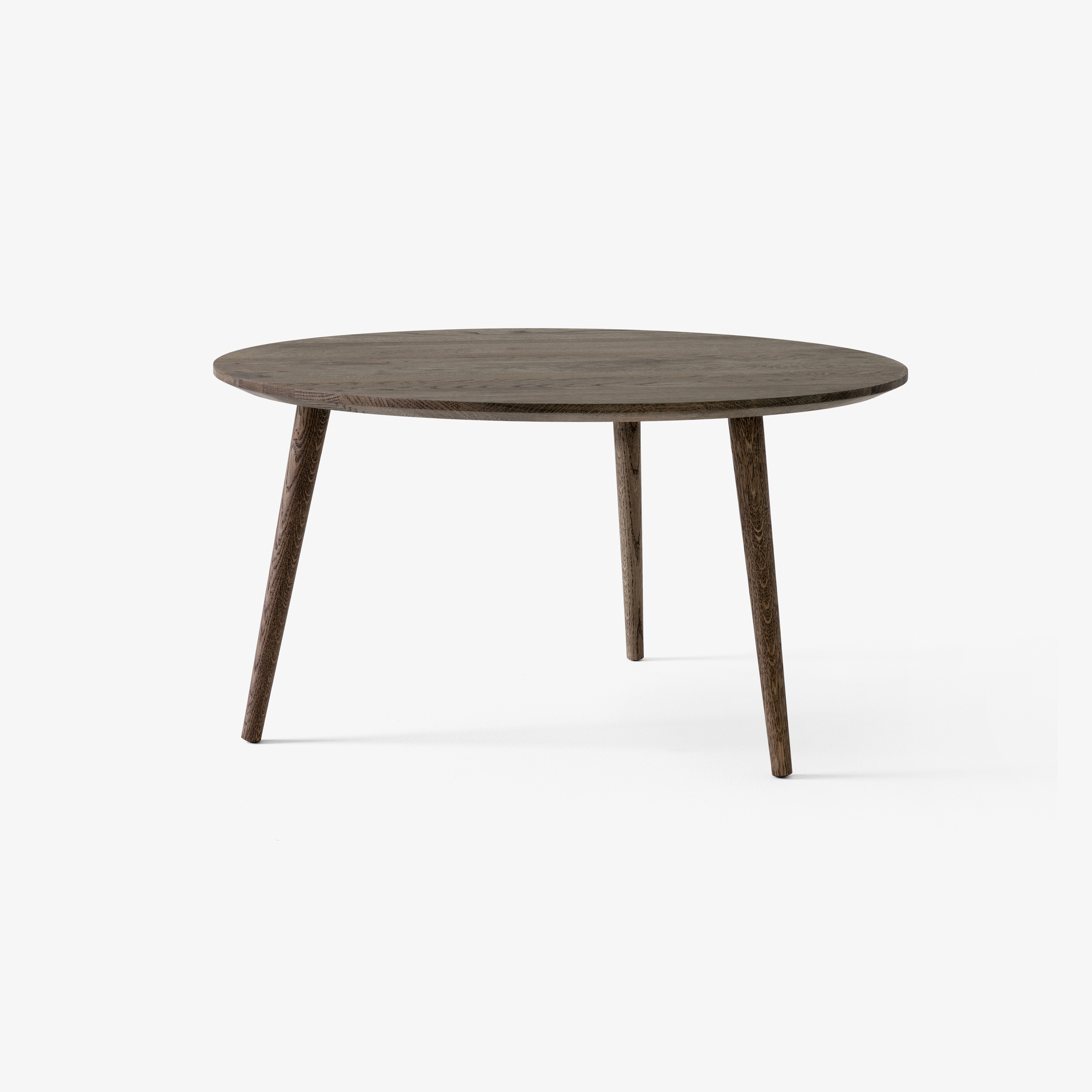 Mostra il prodotto In Between SK15 Smoked Oak del produttore &TRADITION