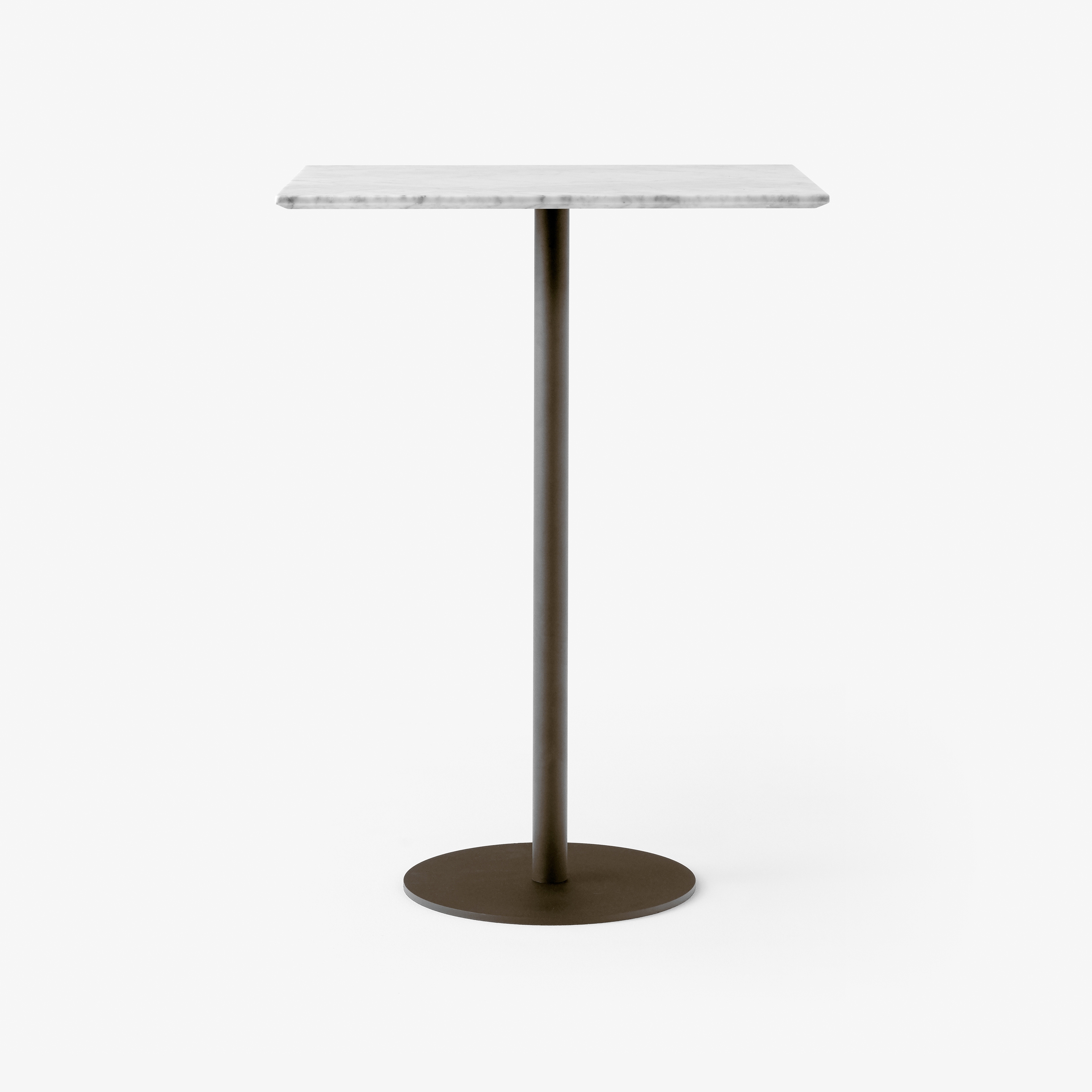 In Between SK21 Bianco Carrara w. Bronzed base