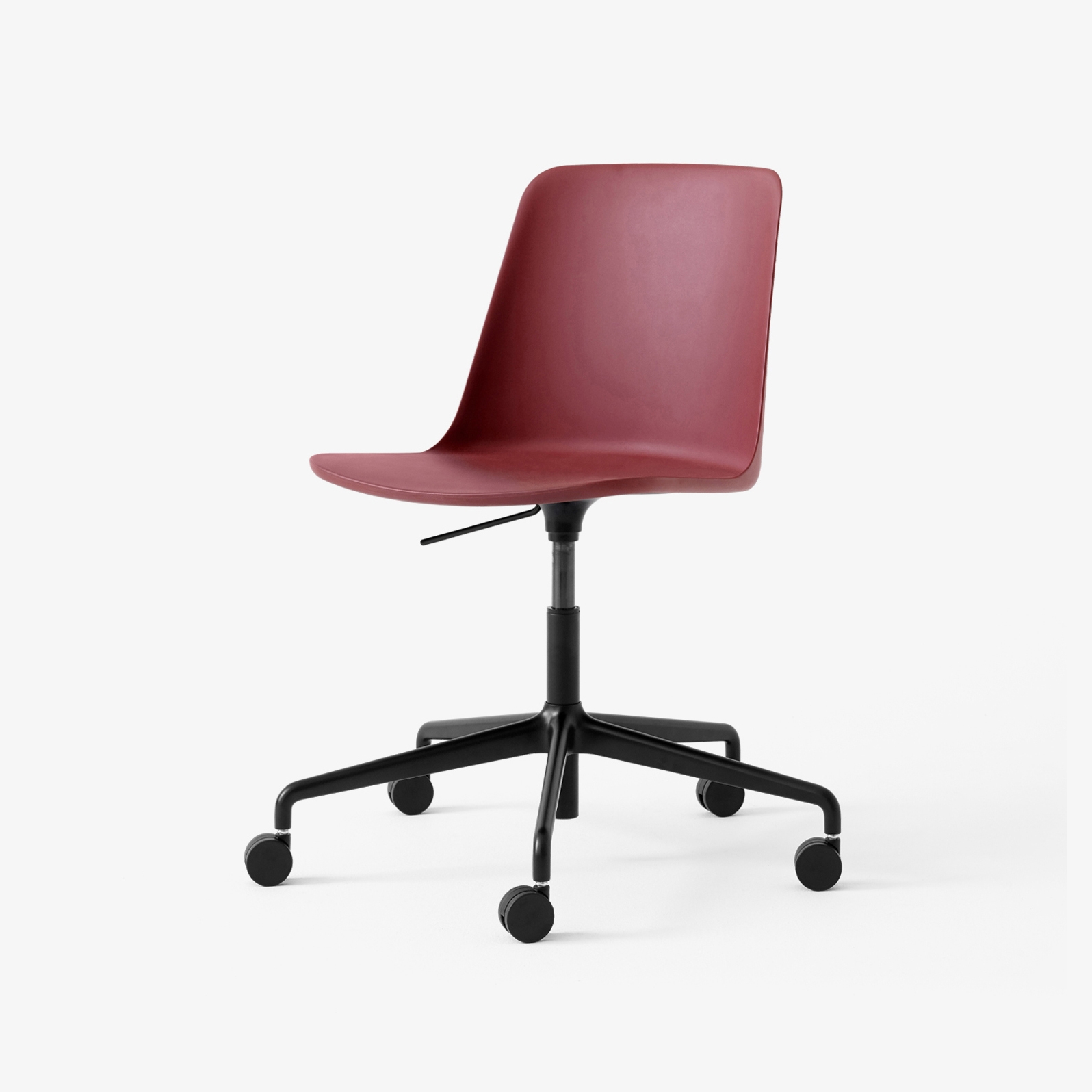 Vertoon produk Rely HW28 Black w. Red Brown van vervaardiger &TRADITION
