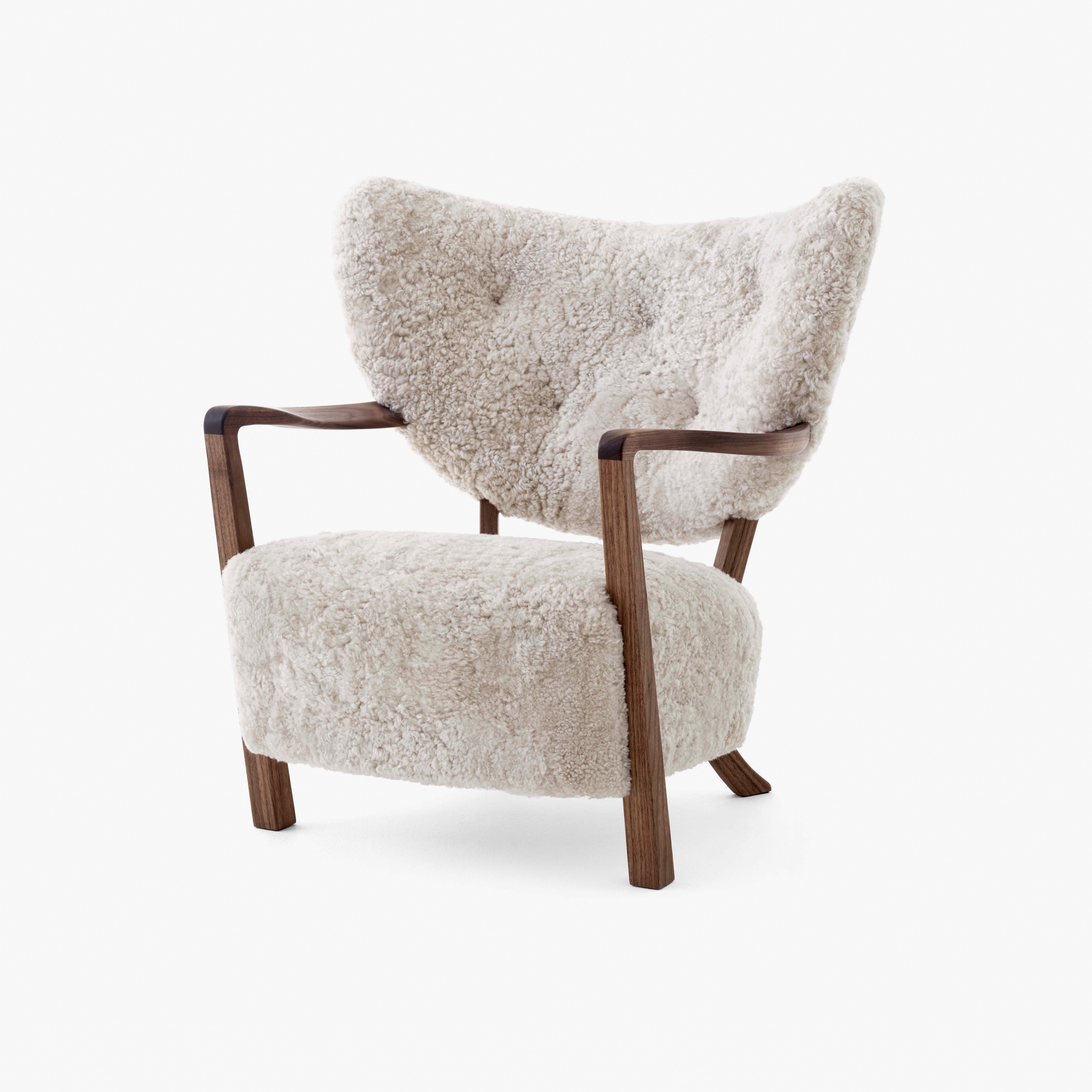 Afficher le produit Wulff ATD2 Oiled Walnut w. Sheepskin 17mm, Moonlight du fabricant &TRADITION