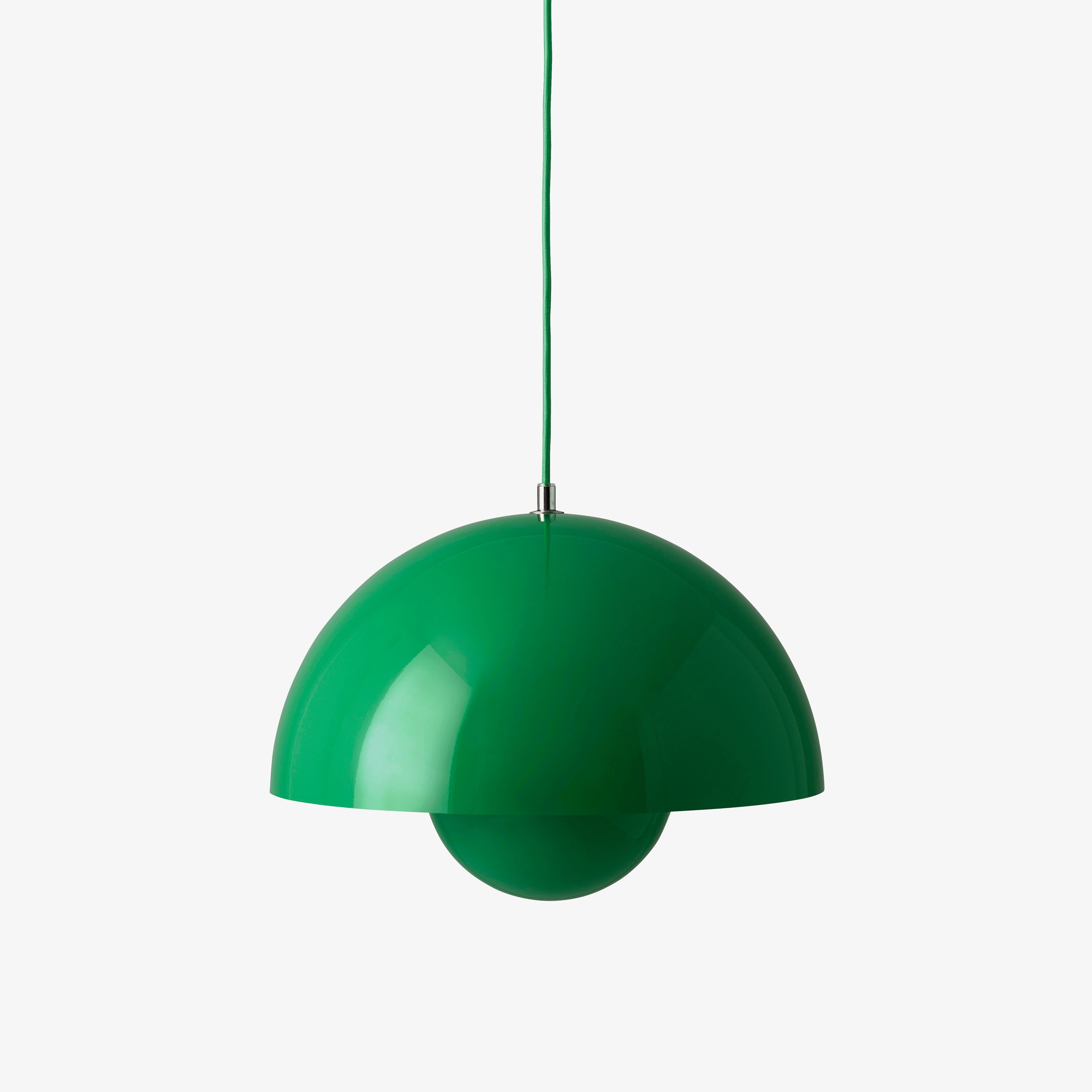 Flowerpot VP7 Signal Green