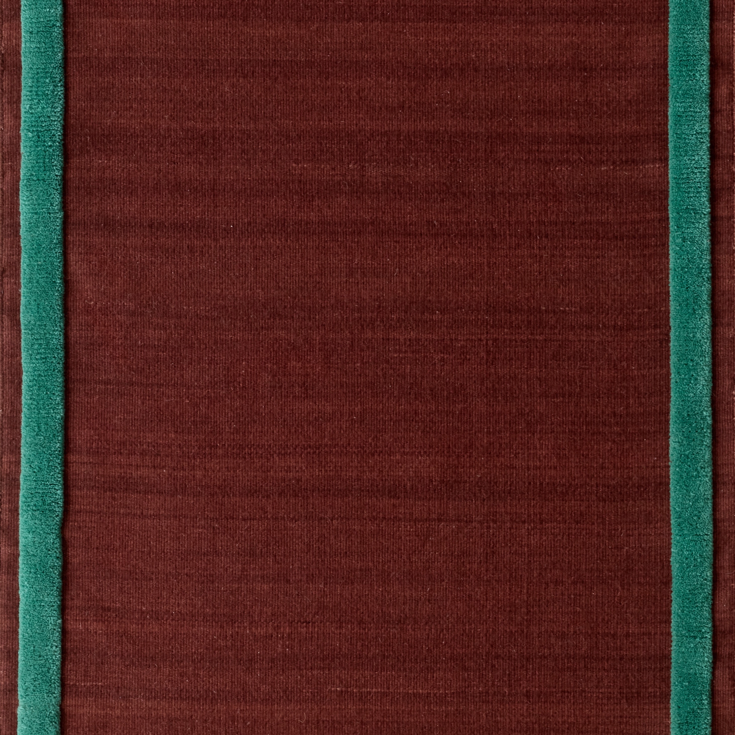 Afficher le produit Framed AP13 Plum du fabricant &TRADITION