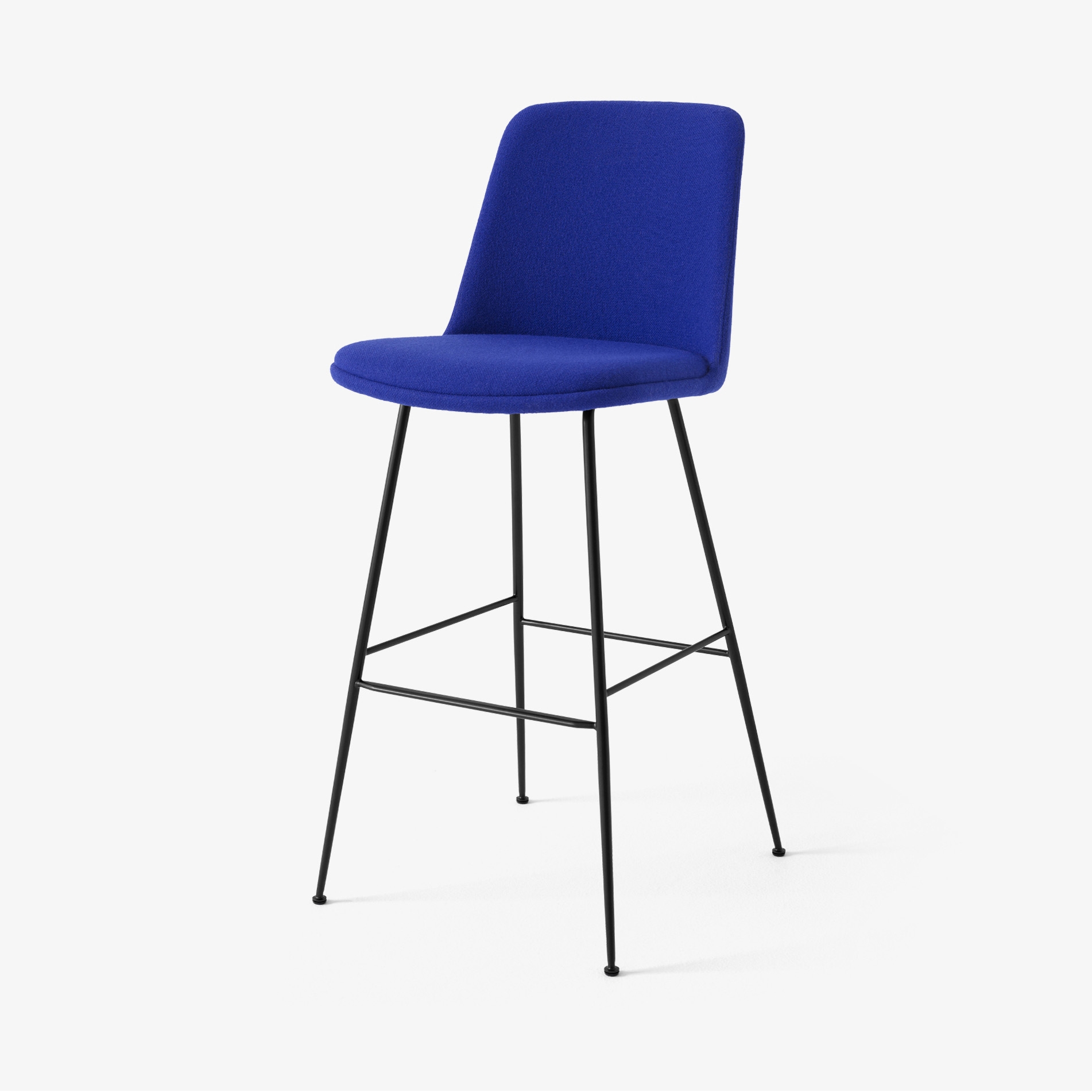 Display product Rely HW99 Hallingdal 773 w. Black base from manufacturer &TRADITION