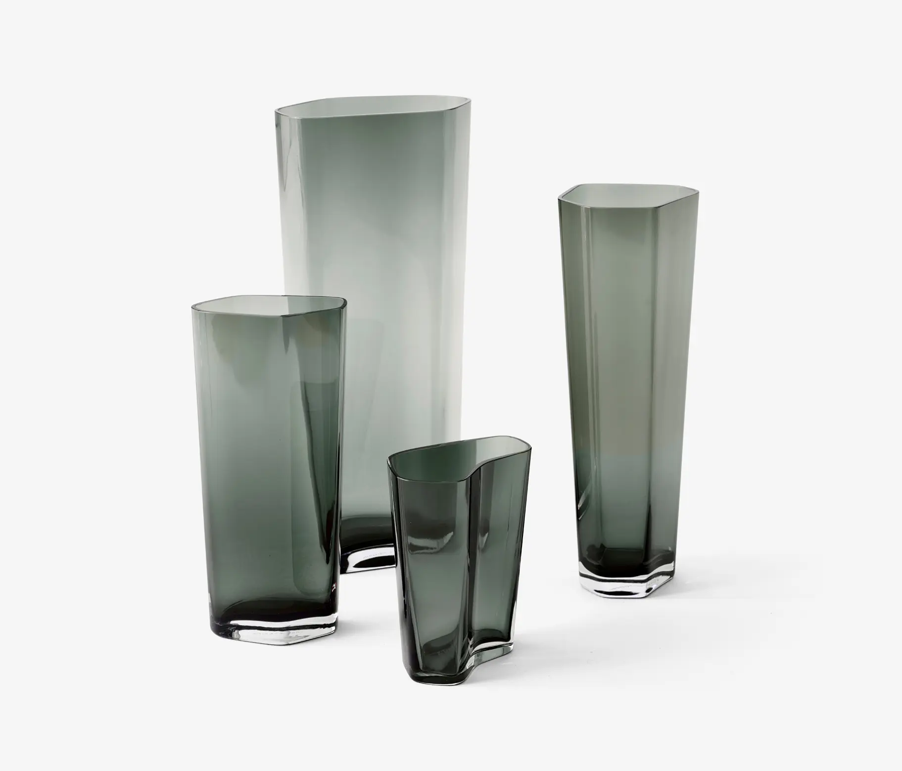 &TRADITION - &Tradition Collect | Glass Vases SC35 Smoked