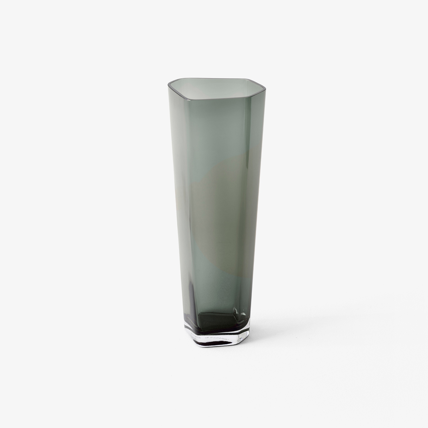 &Tradition Collect | Glass Vases SC37 Smoked
