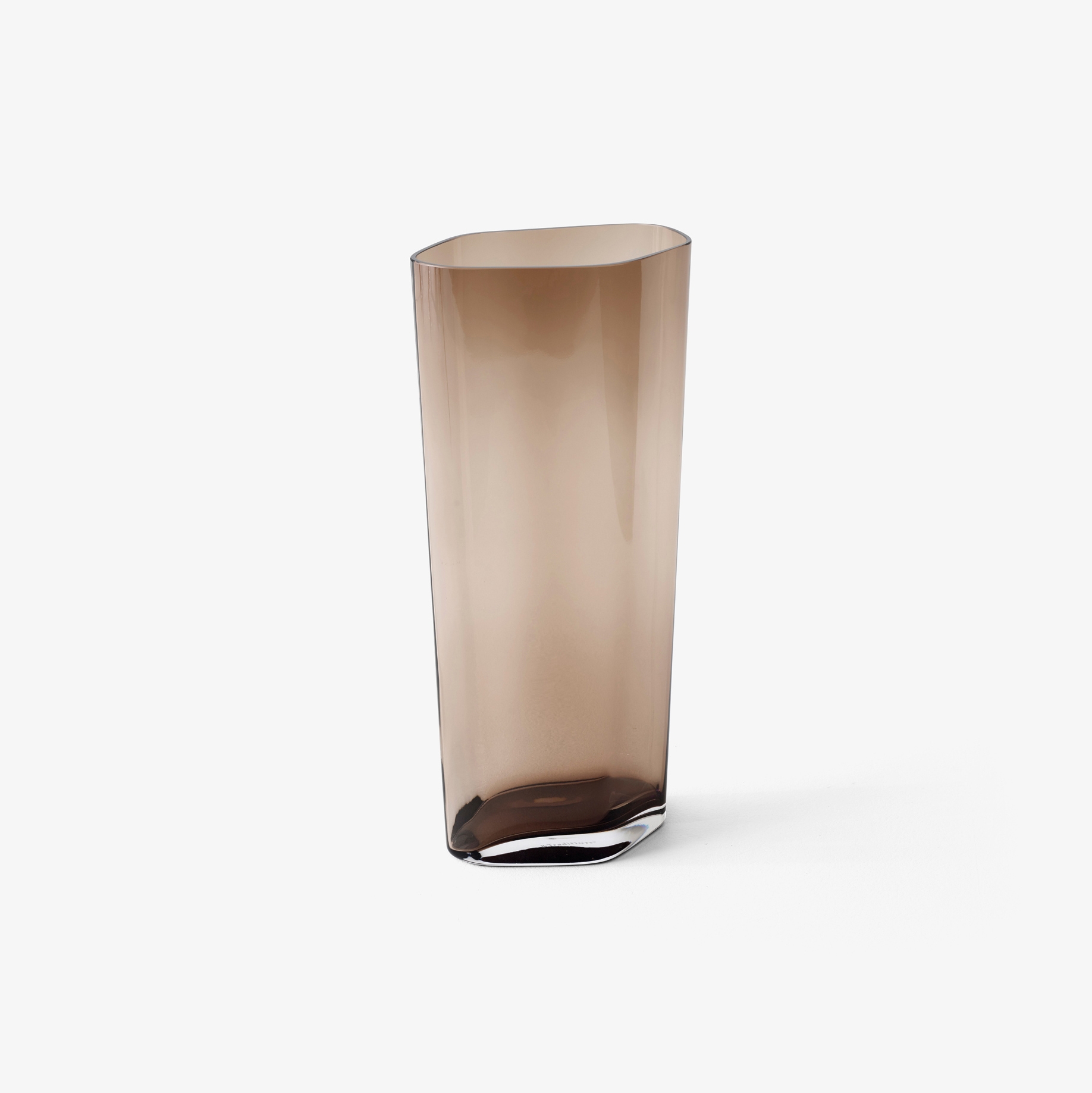 Display product &Tradition Collect | Glass Vases SC37 Caramel from manufacturer &TRADITION