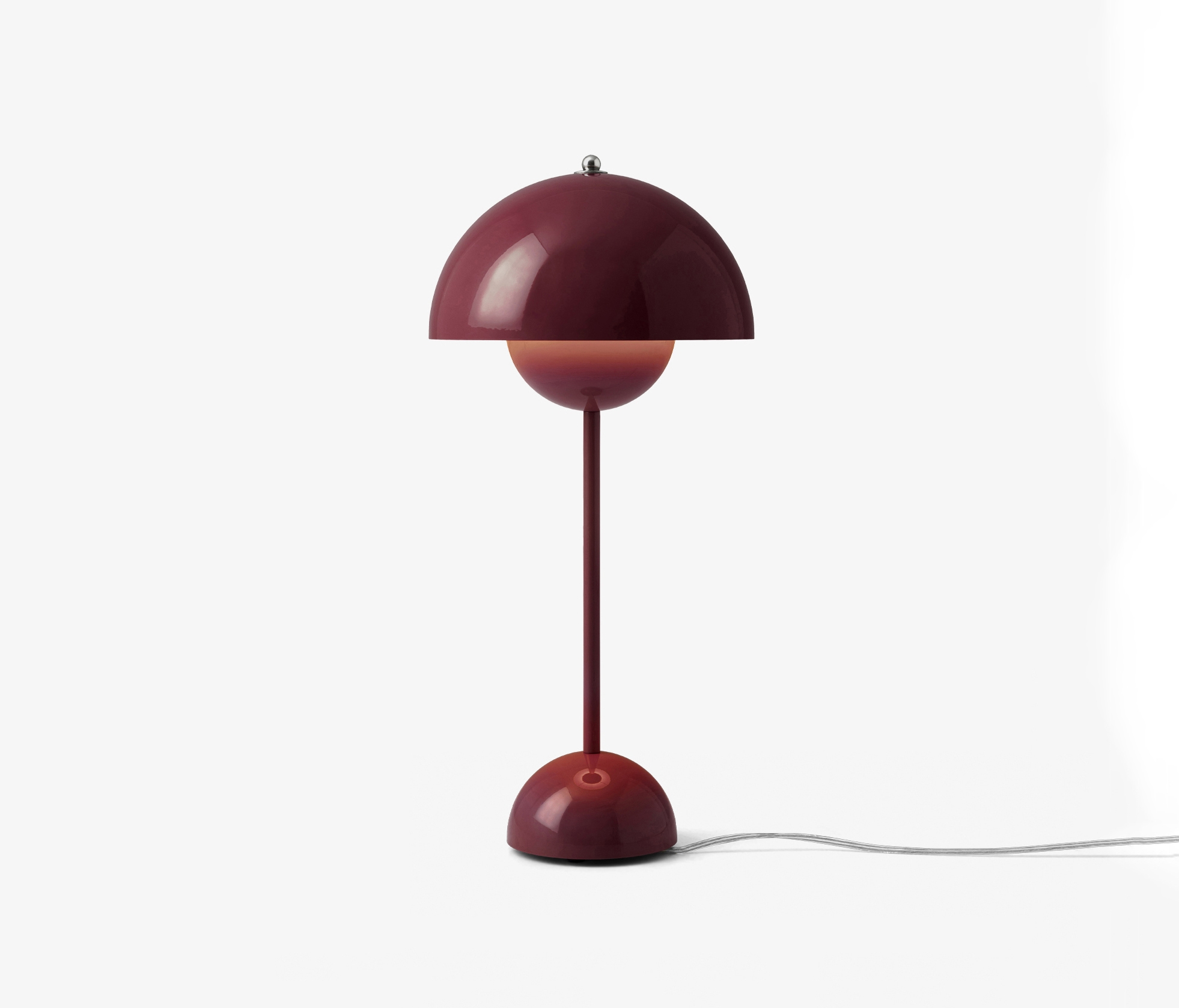 Mostra il prodotto Flowerpot VP3 Dark Plum del produttore &TRADITION