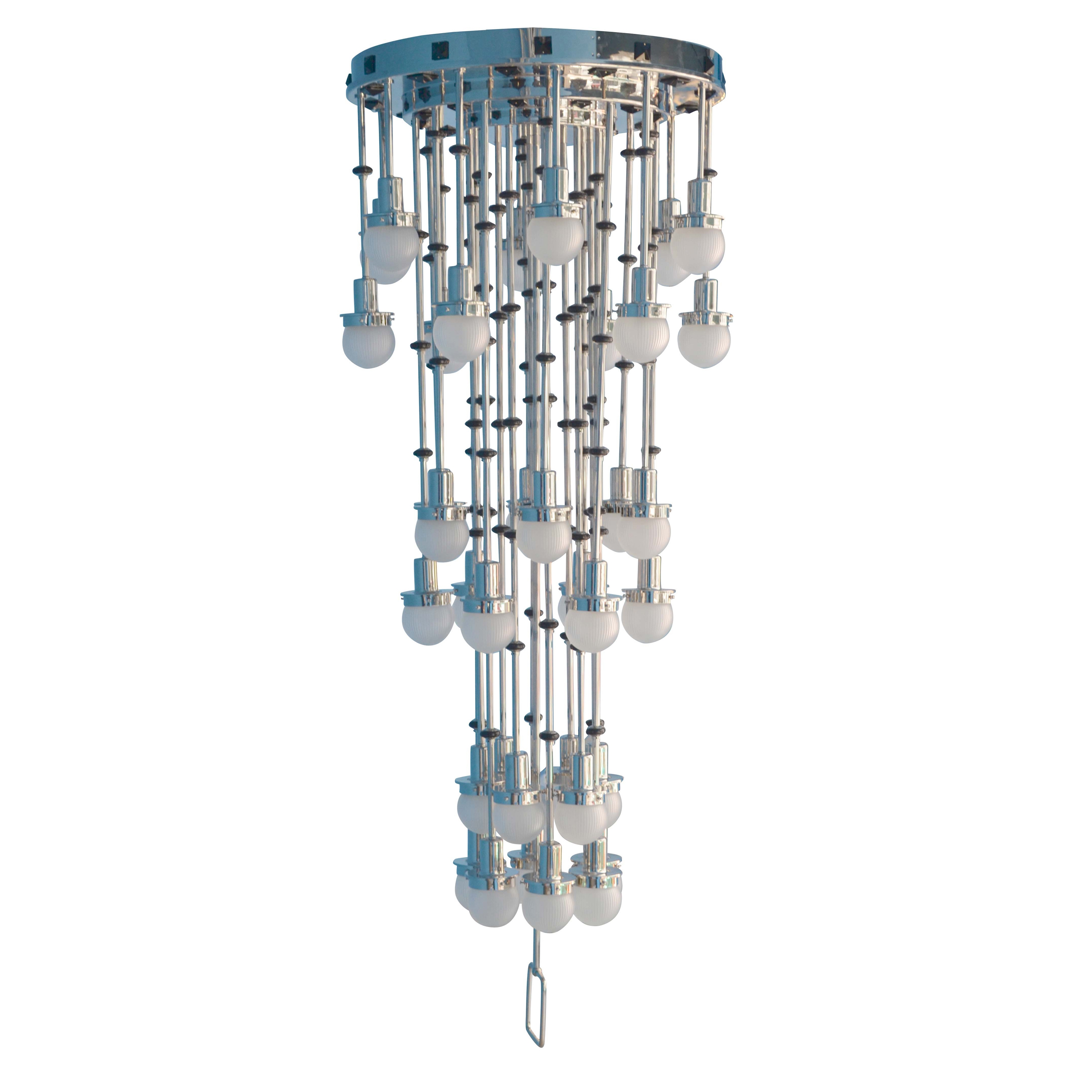 Mostra il prodotto Steinhof 36fl Chandelier del produttore Woka