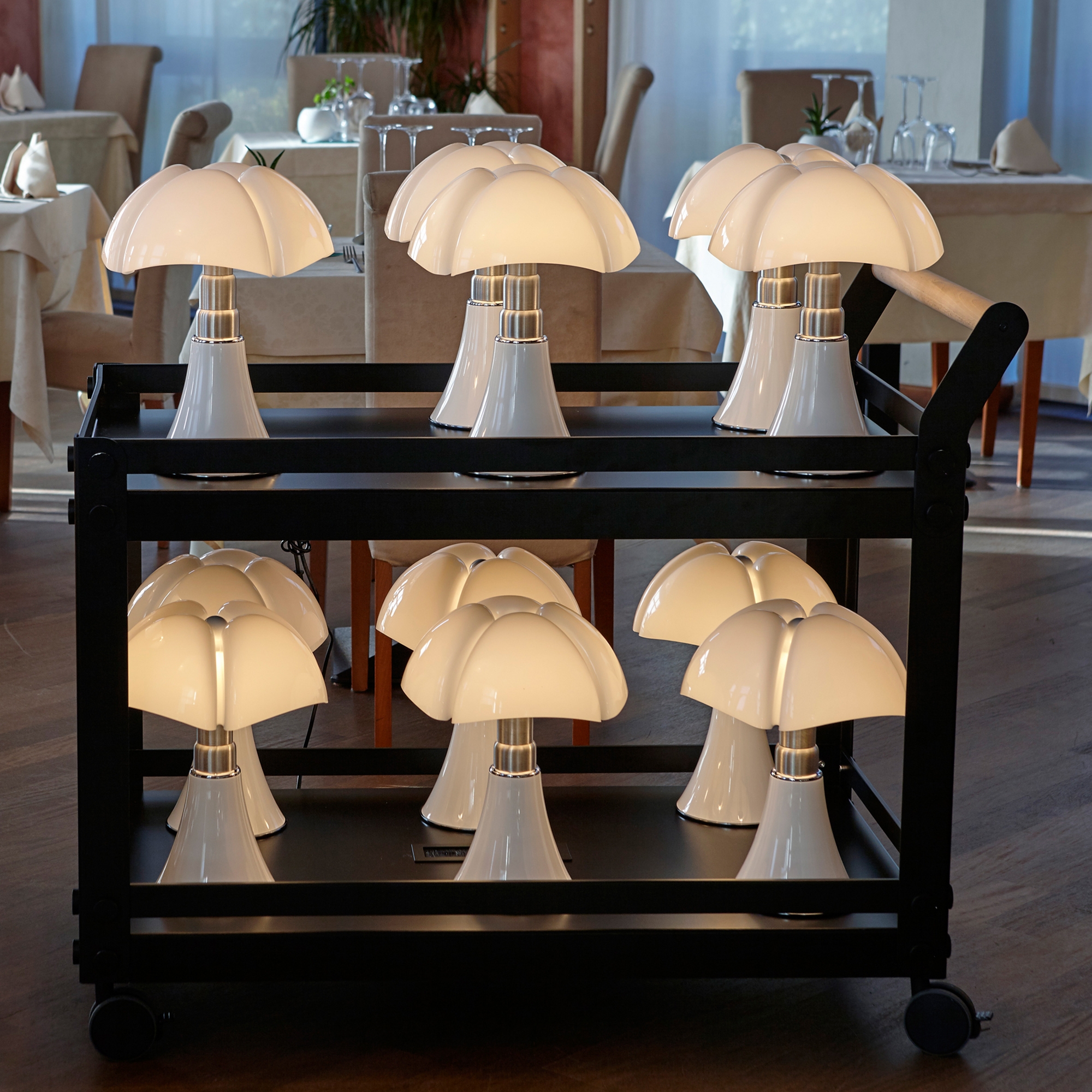 Mostrar el producto Carrello per Minipipistrello Cordless del fabricante martinelli luce