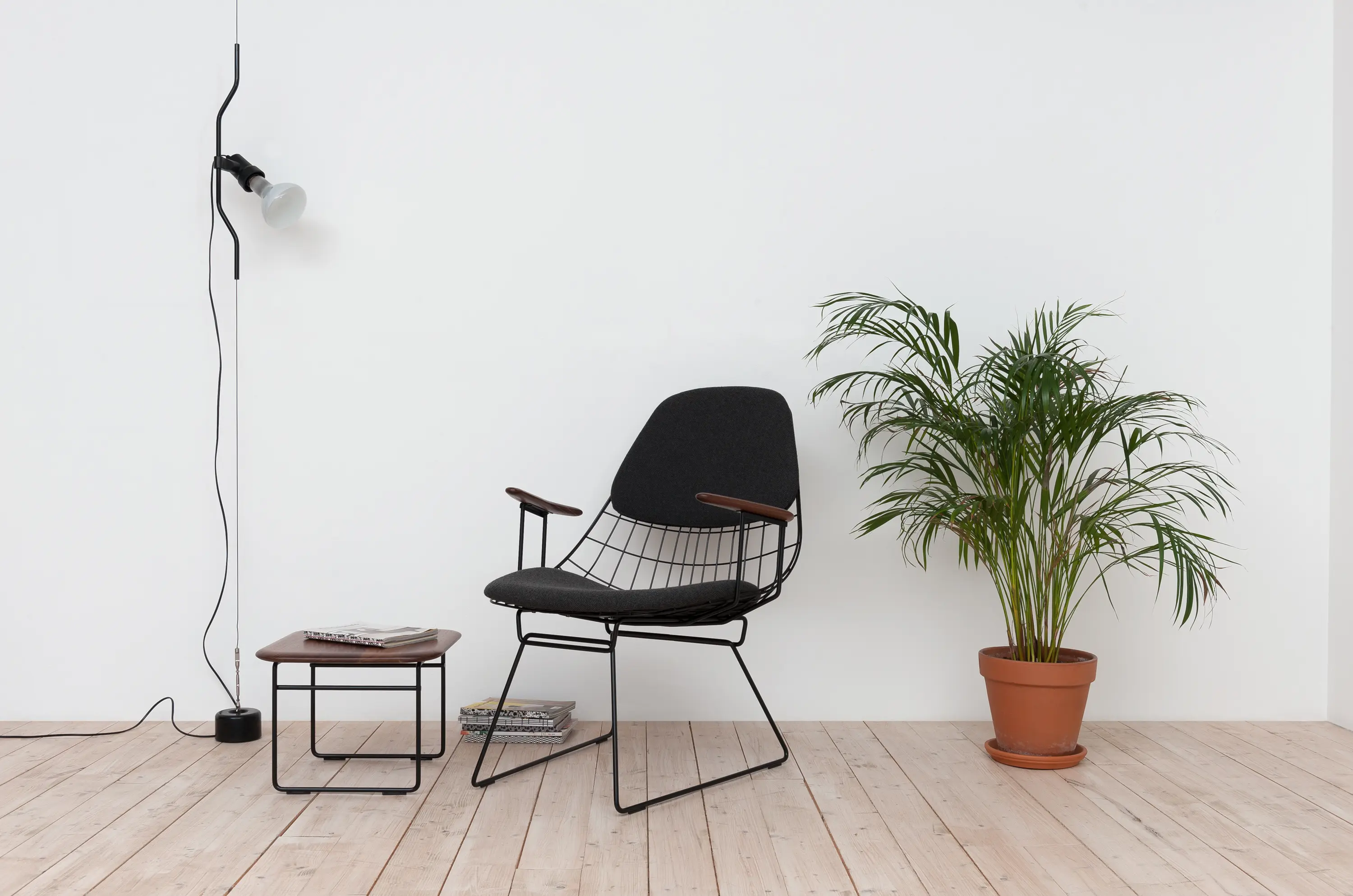 Pastoe - Wire lounge chair FM05