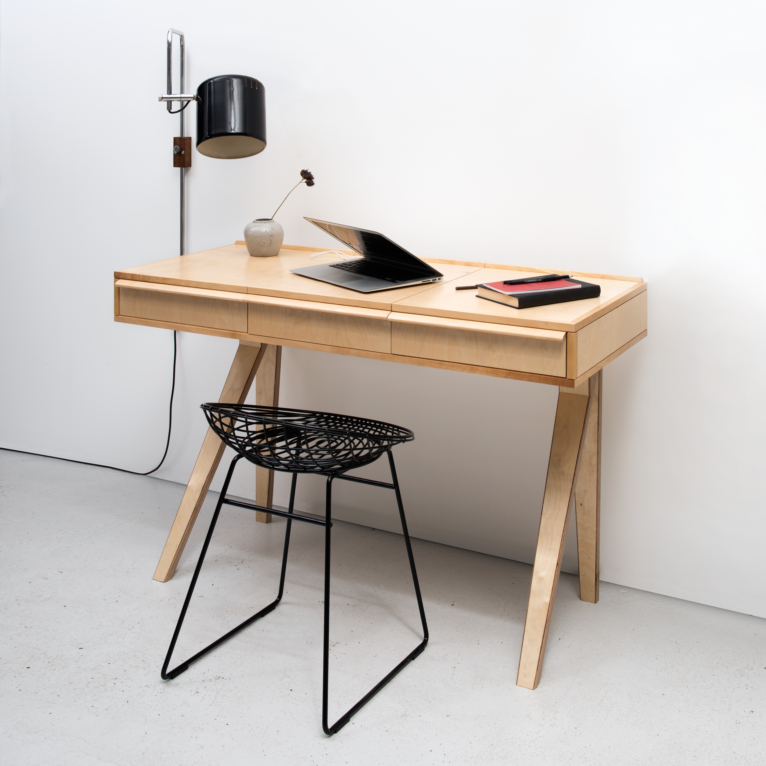 Produkt Desk EB01 des Herstellers Pastoe anzeigen
