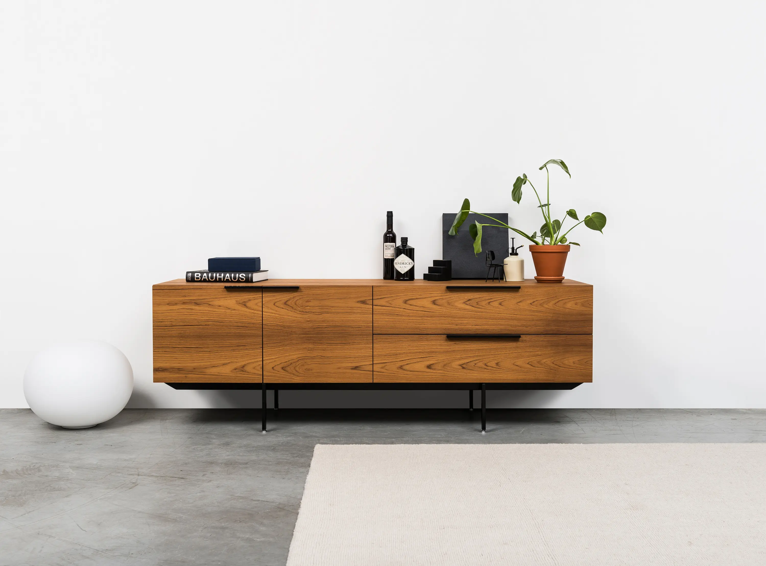 Pastoe - Frame Joost Selection 2018