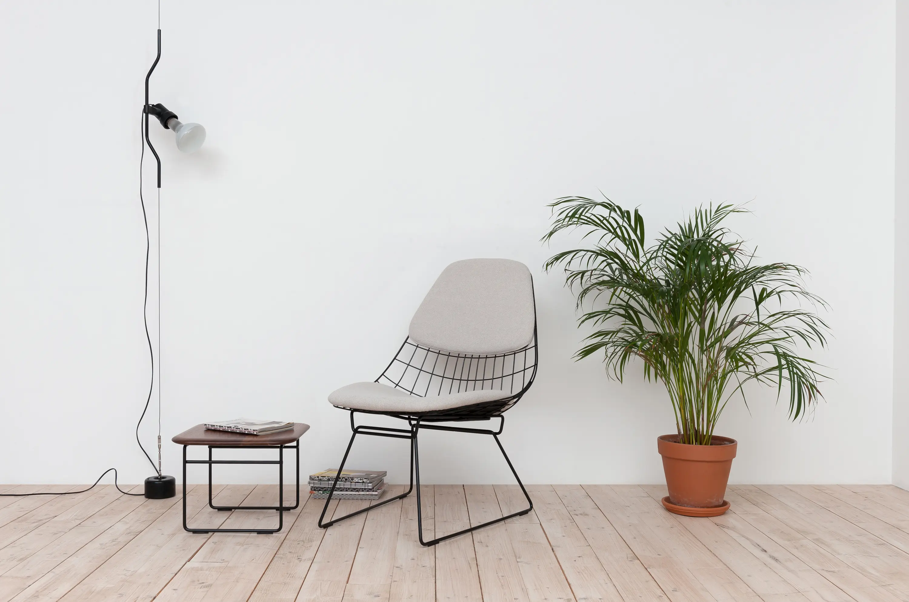 Pastoe - Wire lounge chair FM05