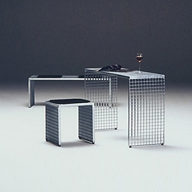 Display product Skwer from manufacturer Habit