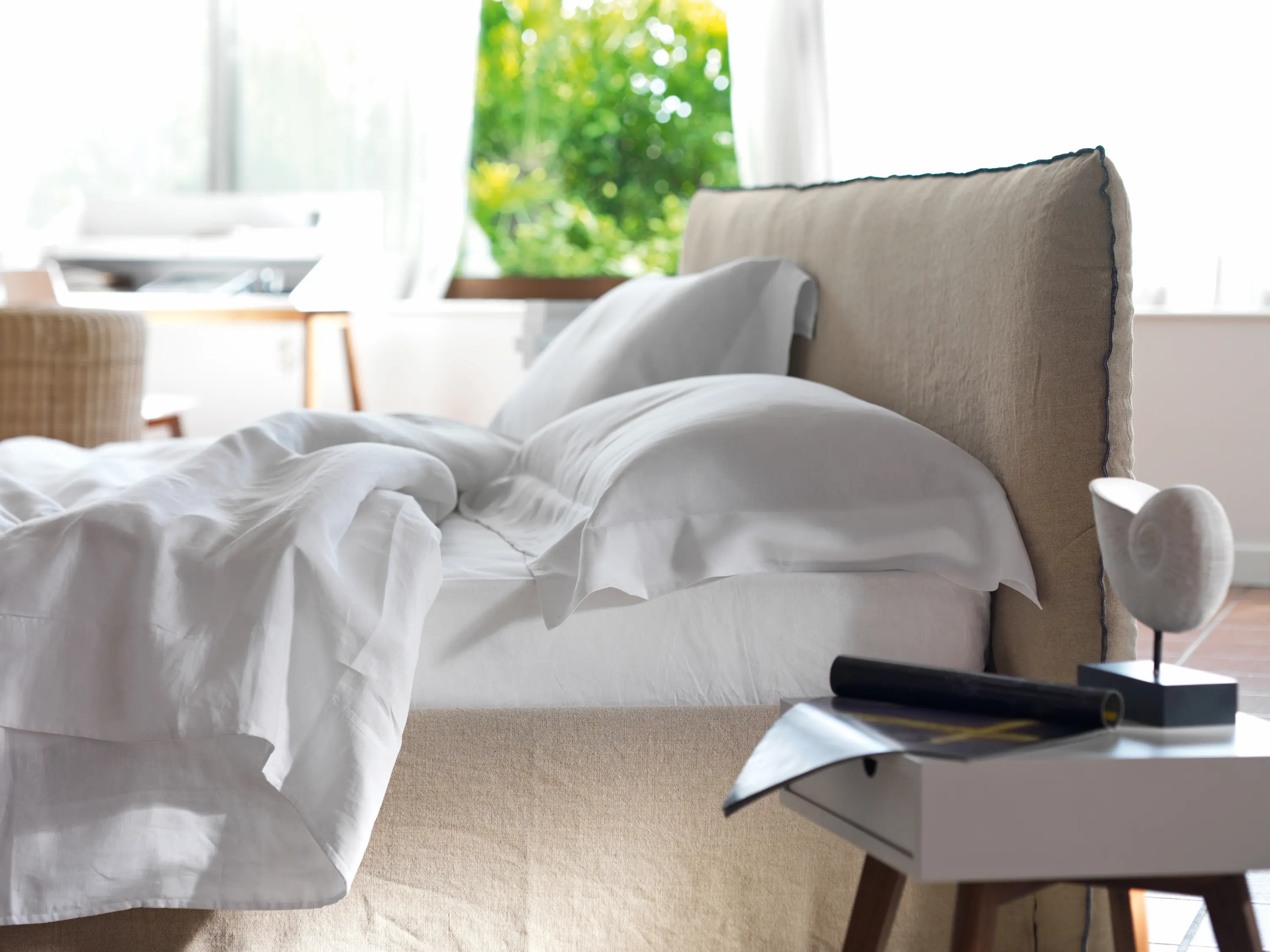 CASAMANIA & HORM - Io E Te bedside table