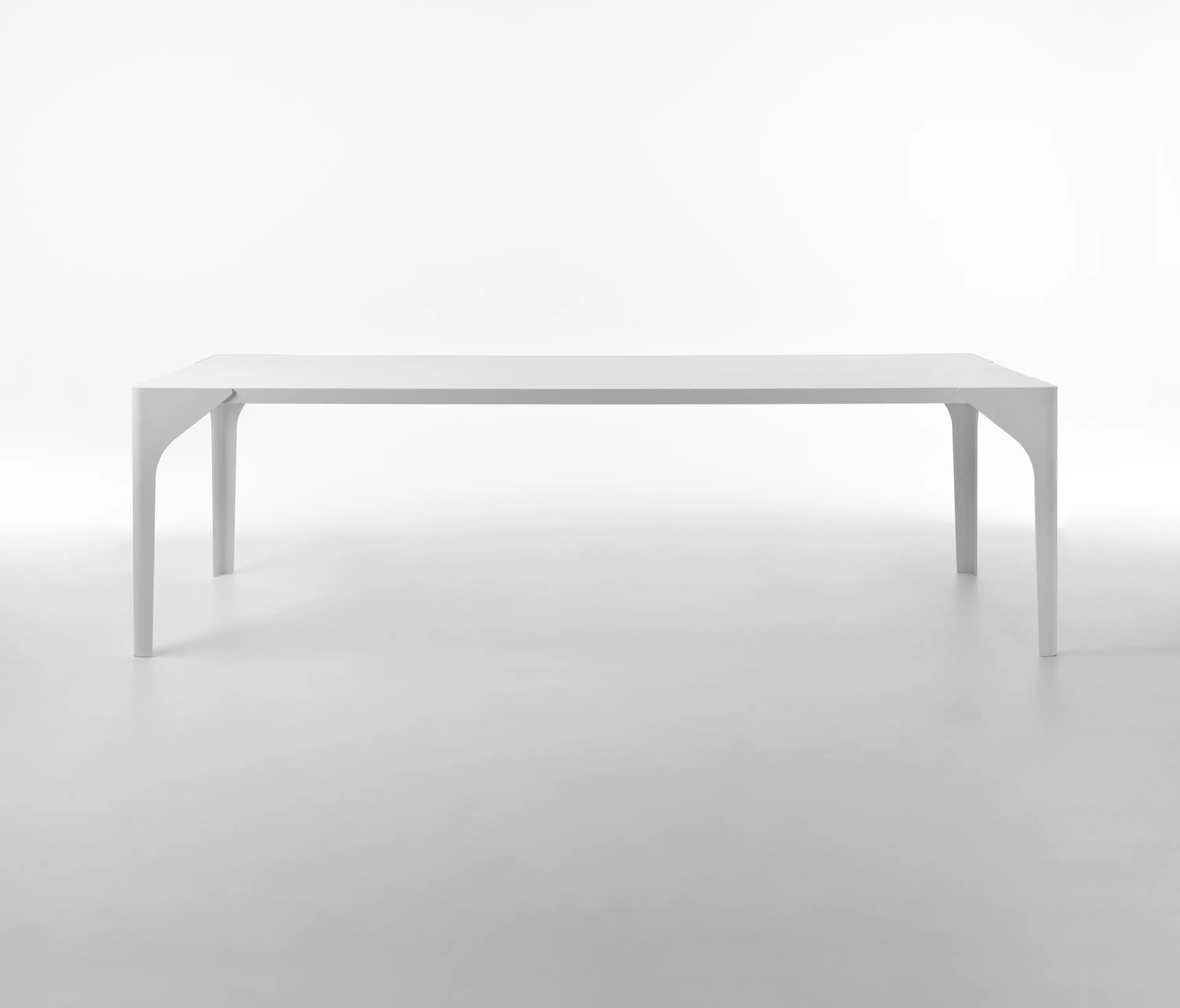 CASAMANIA & HORM - Canard table