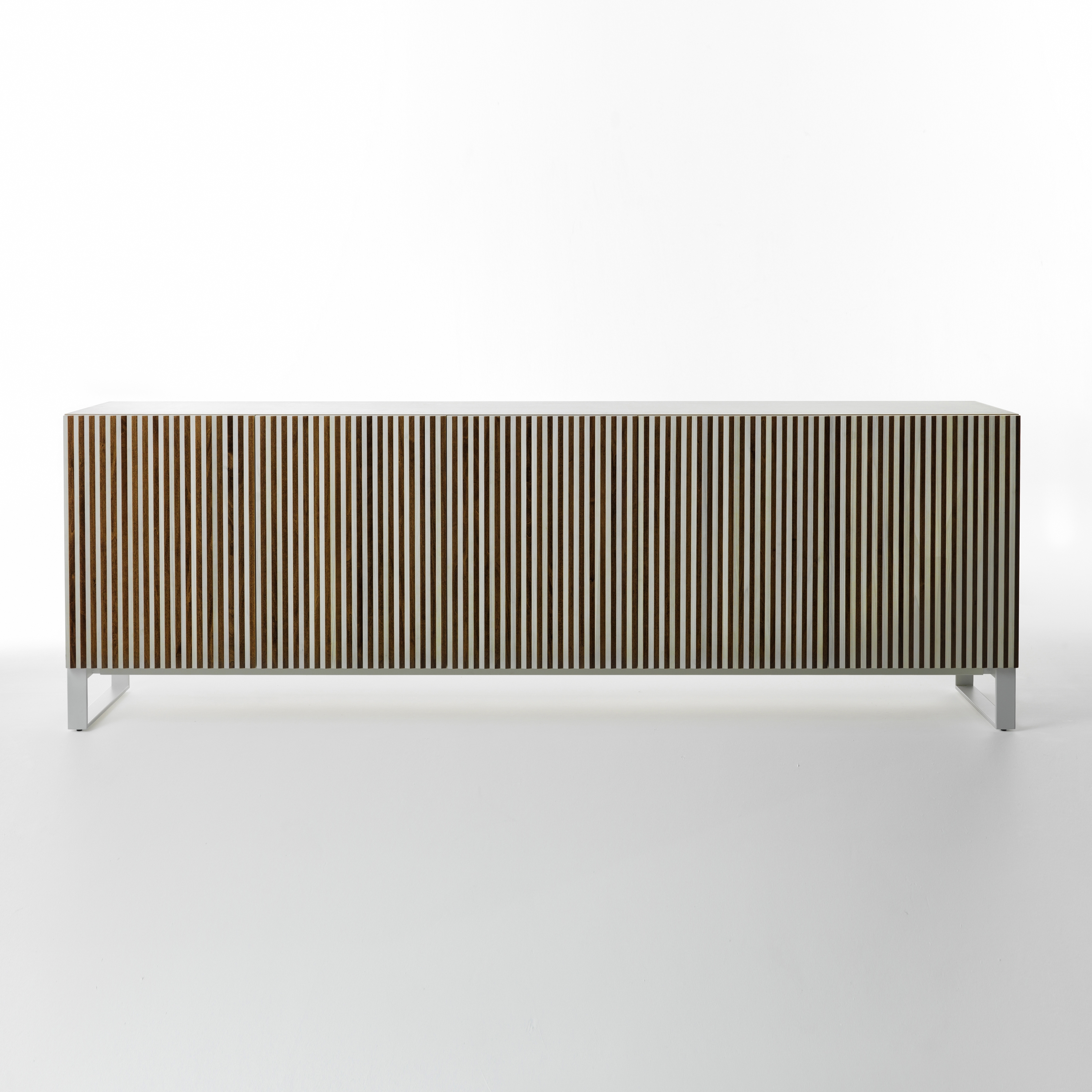 Mostrar el producto Leon open base large del fabricante CASAMANIA & HORM