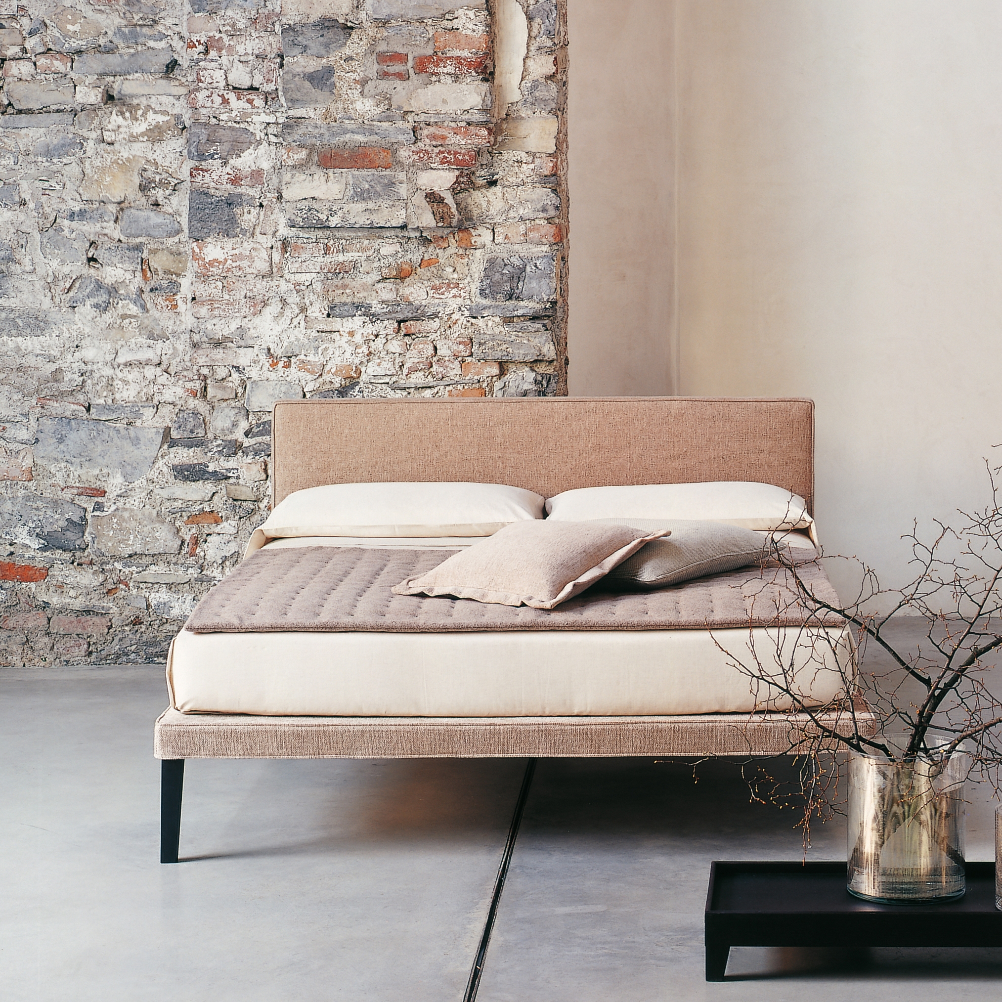 Produkt Ebridi Tessile des Herstellers CASAMANIA & HORM anzeigen