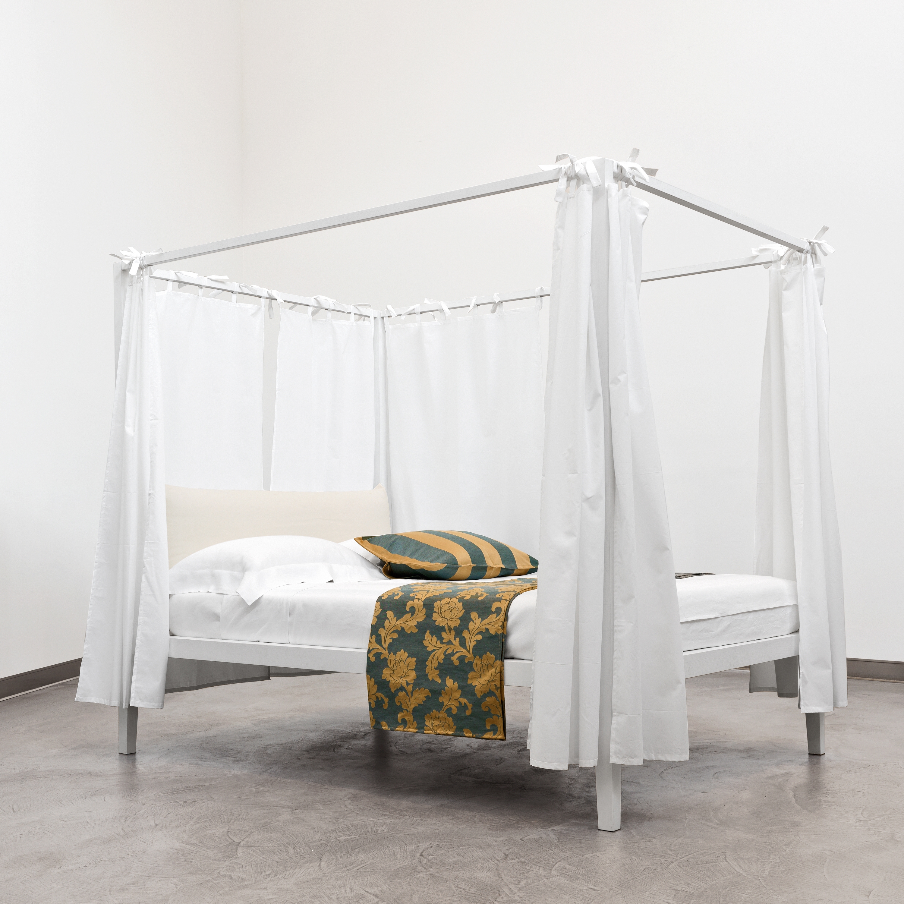 Produkt Moheli Baldacchino des Herstellers CASAMANIA & HORM anzeigen