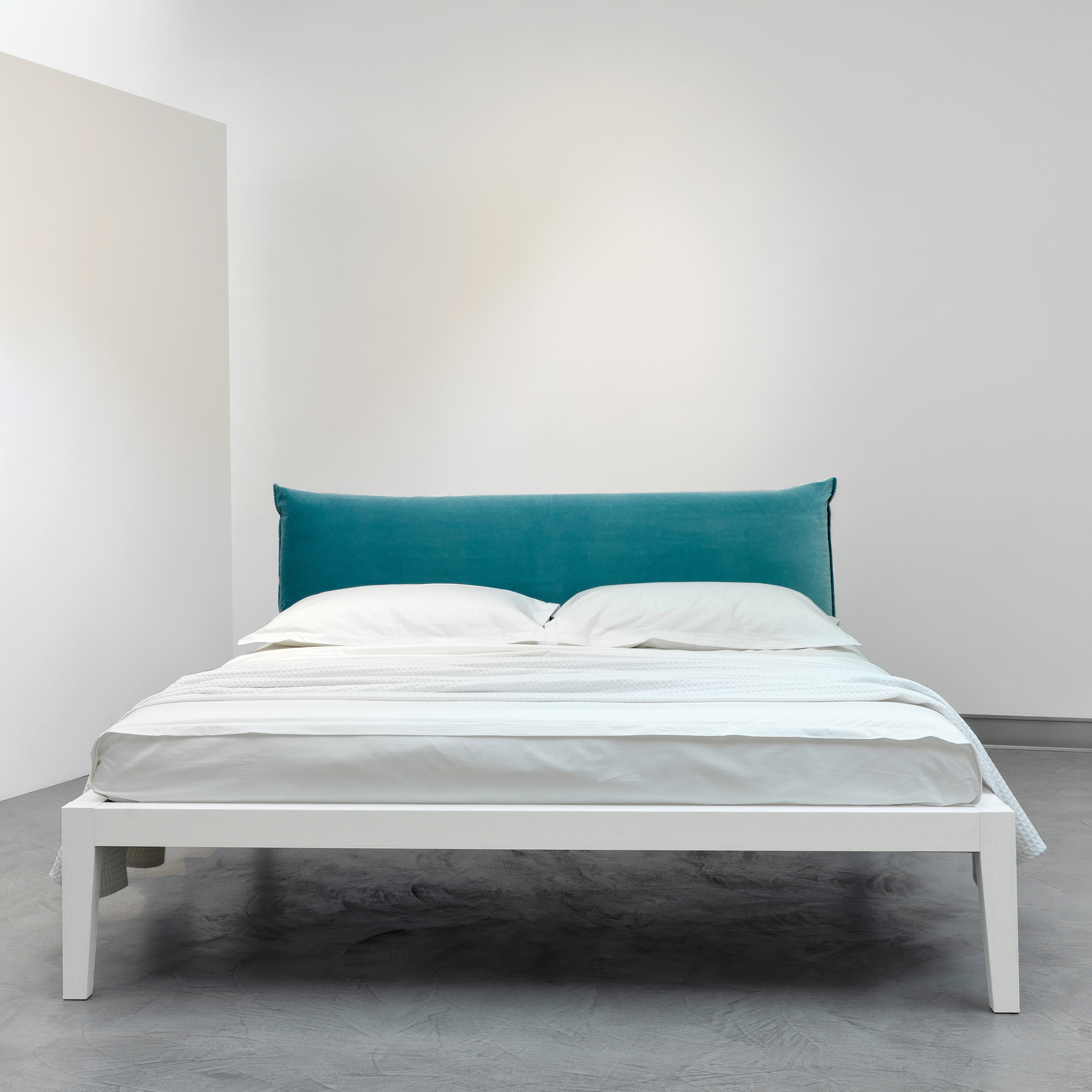 Mostra il prodotto Moheli Basso del produttore CASAMANIA & HORM
