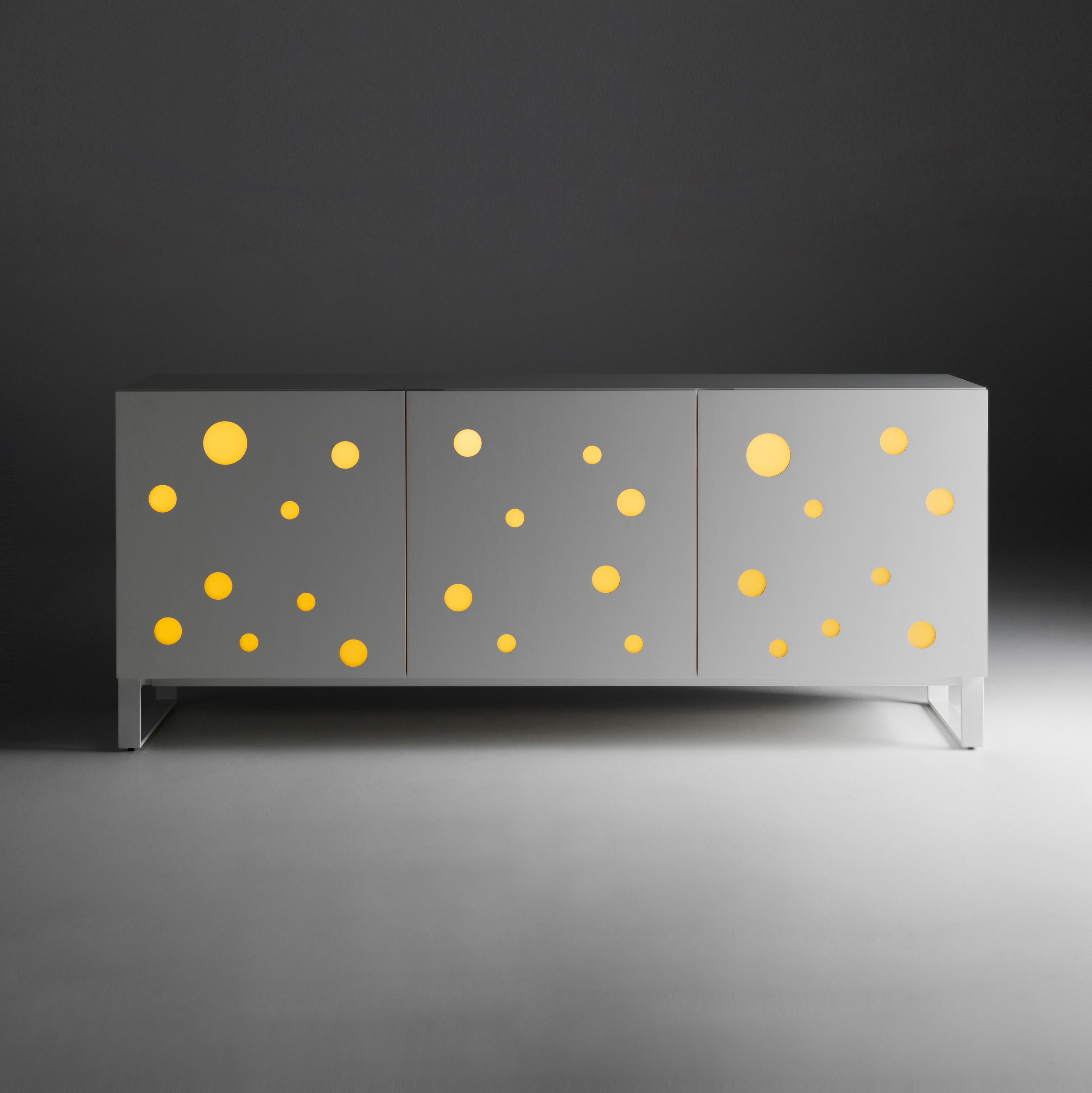 Mostrar el producto Polka Dots Full White del fabricante CASAMANIA & HORM
