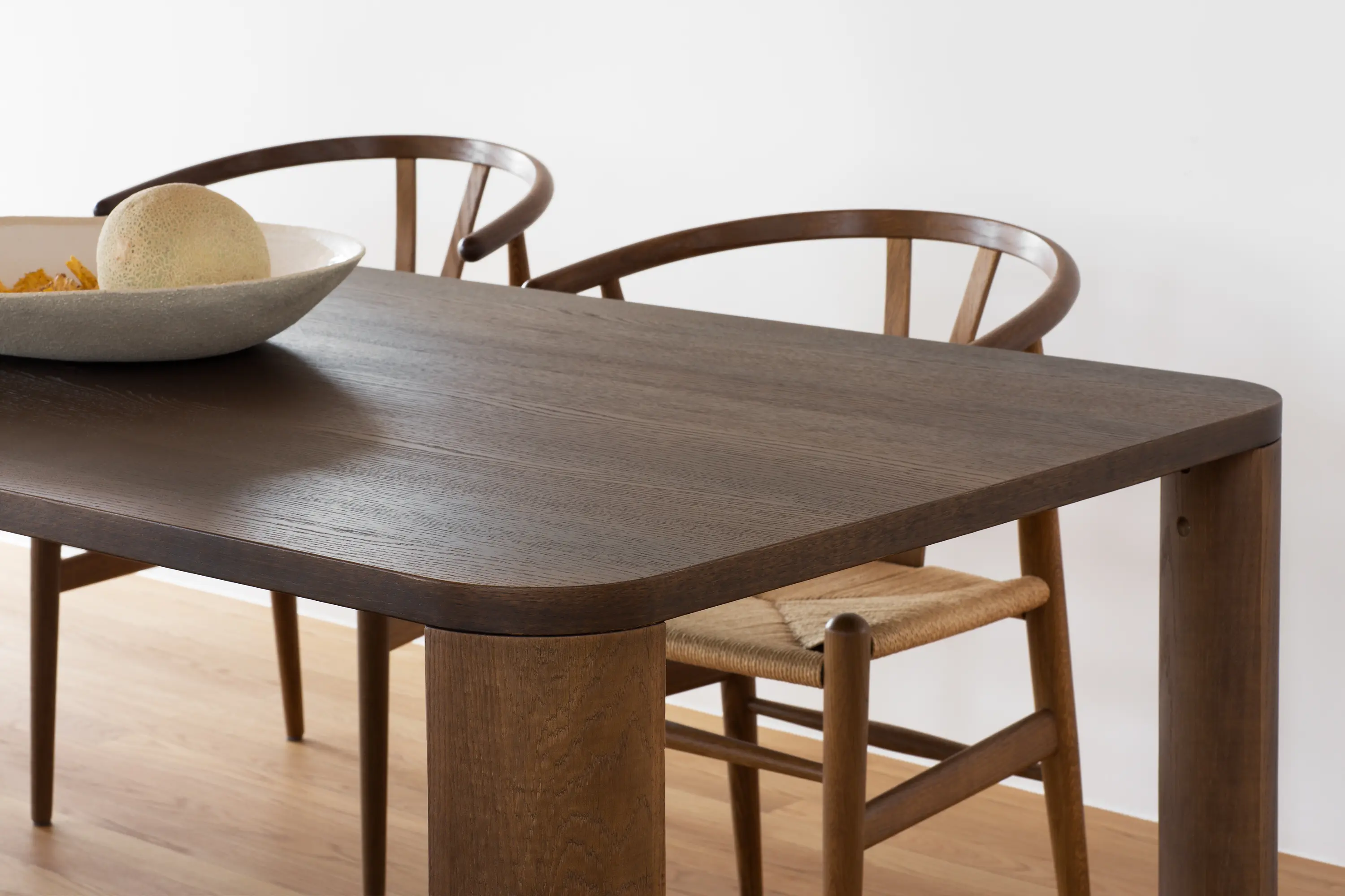 ASPLUND - Moci Dining Table