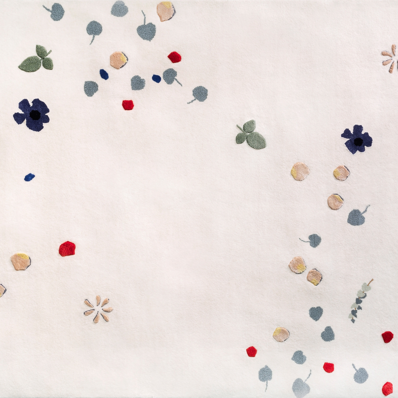 Display product Fleur Platinum Rug from manufacturer ASPLUND
