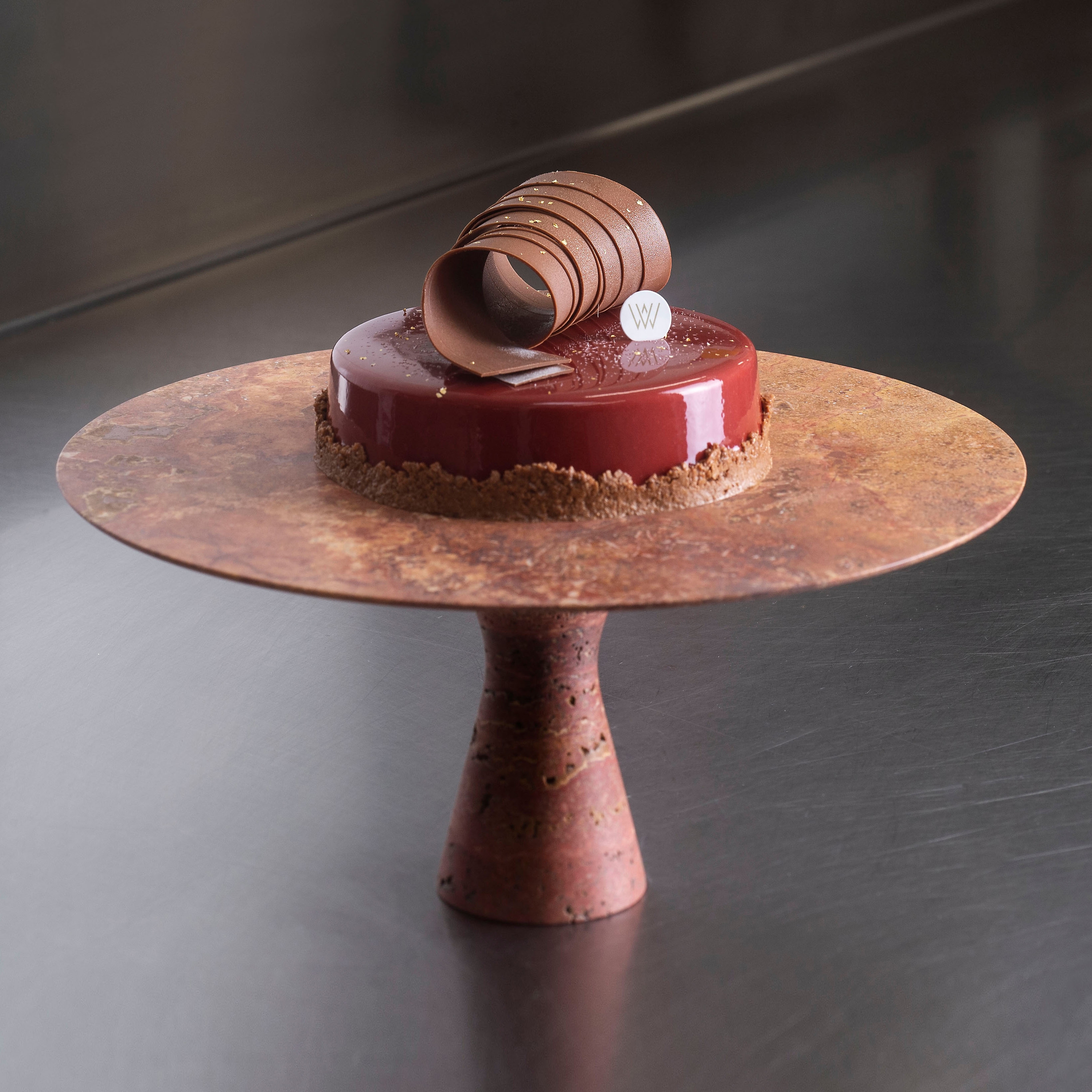 Display product Angelo O Serving plate from manufacturer Alinea Design Objects