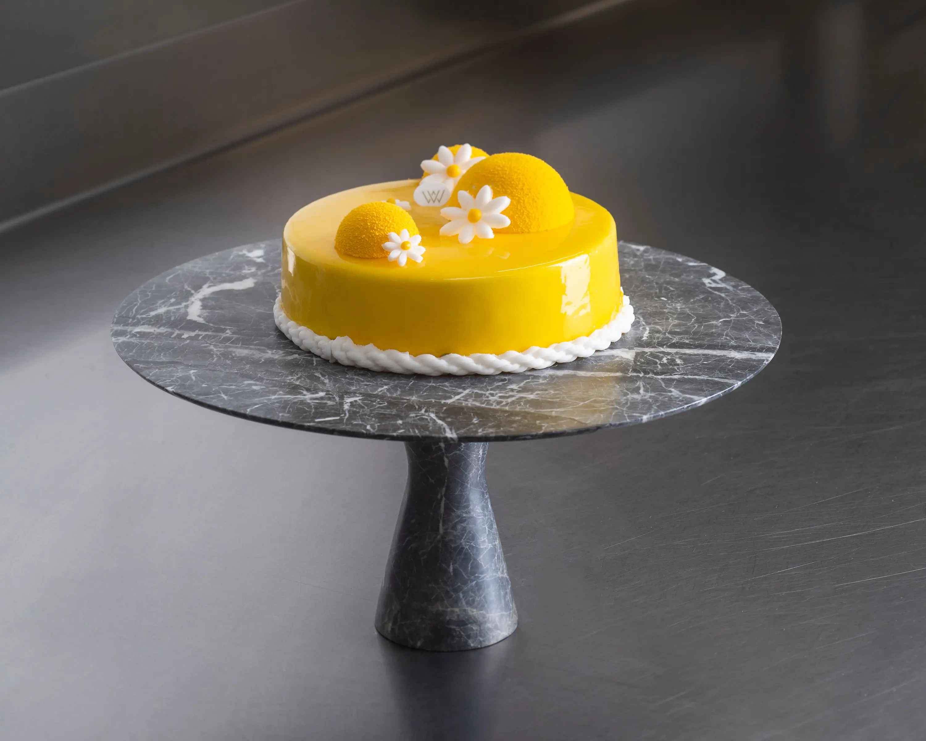 Alinea Design Objects - Angelo O Serving plate