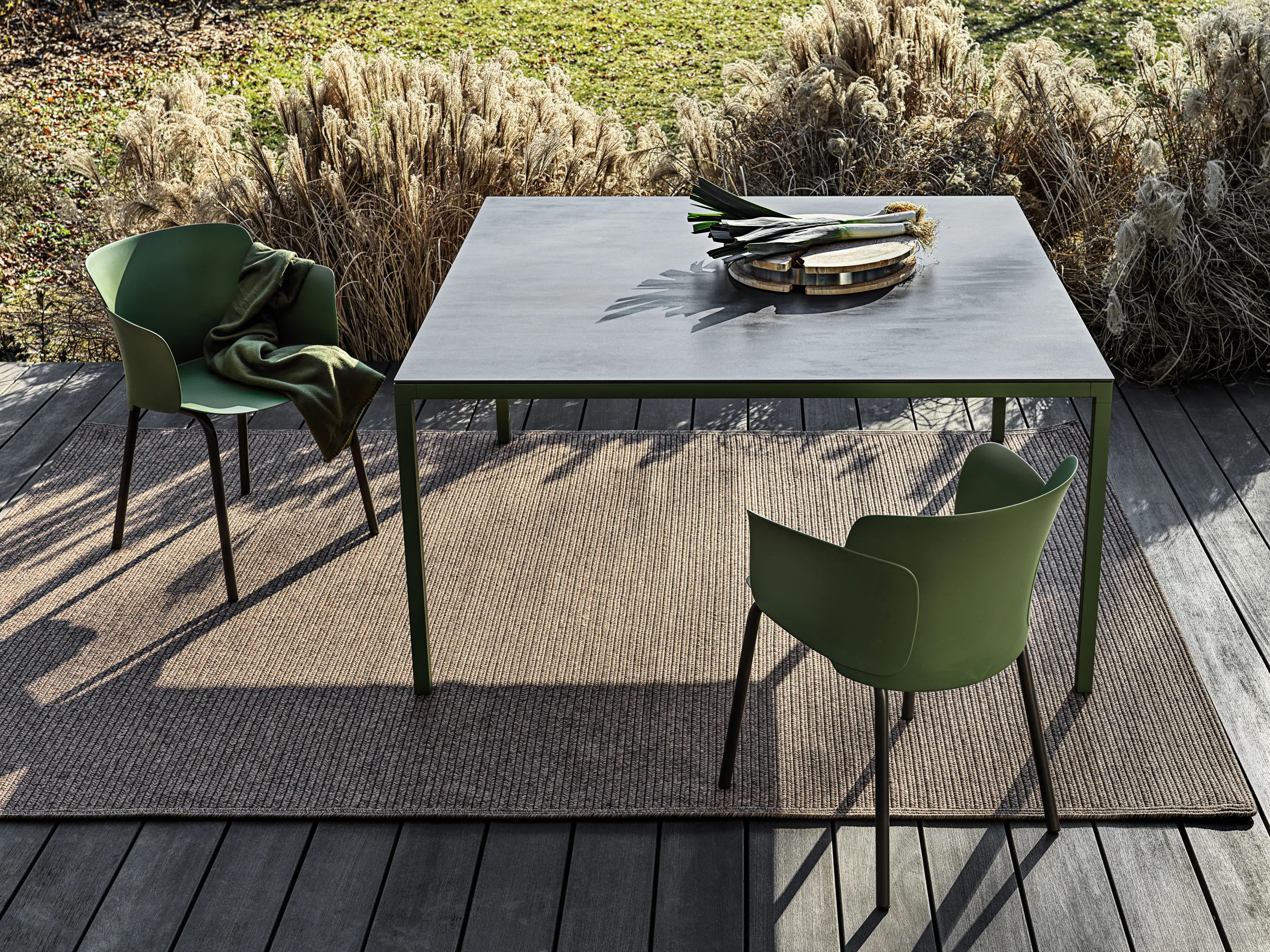 Desalto - Paper | swivelling chair adjustable height with wheels