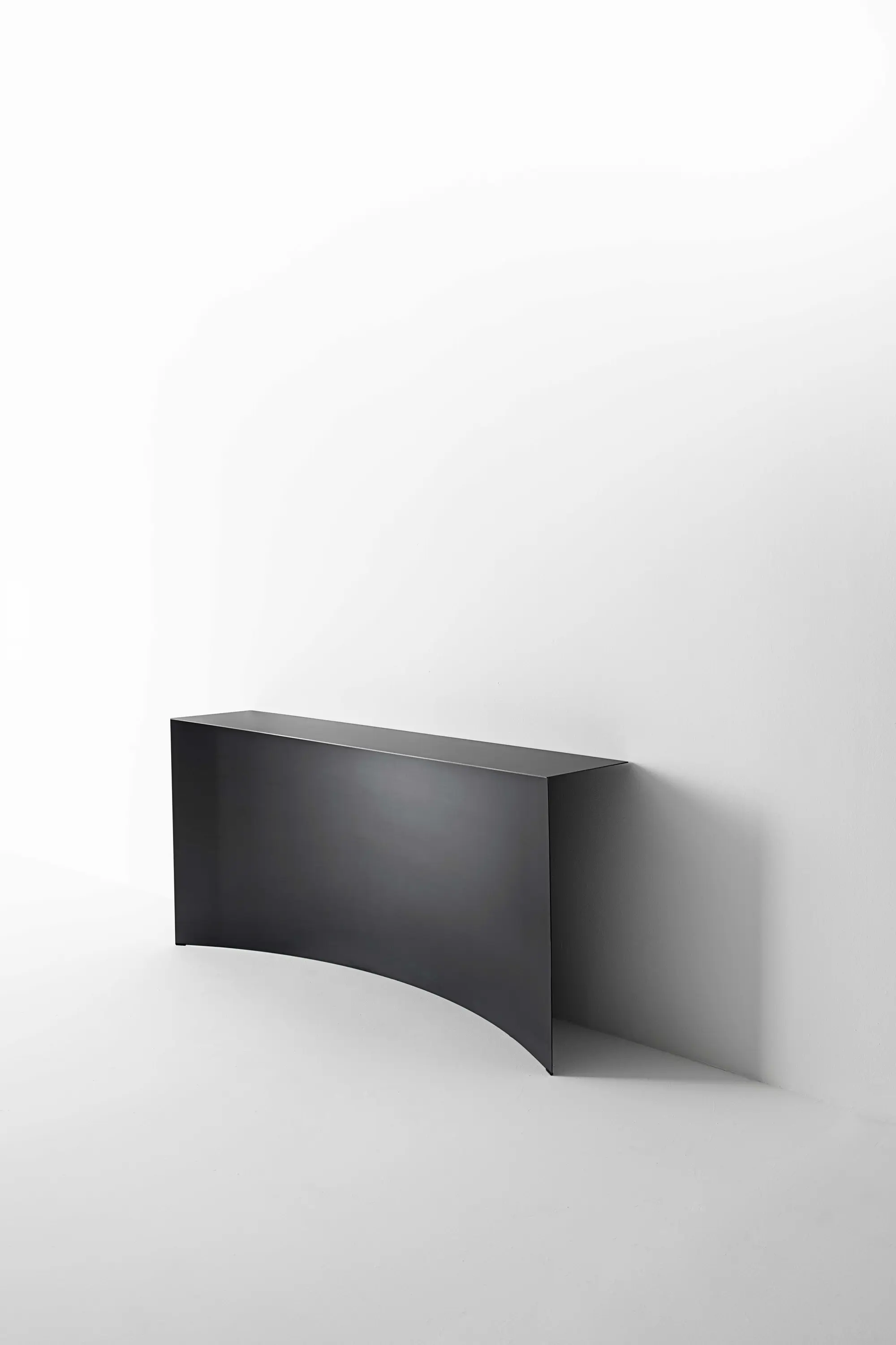 Desalto - Void | console muro