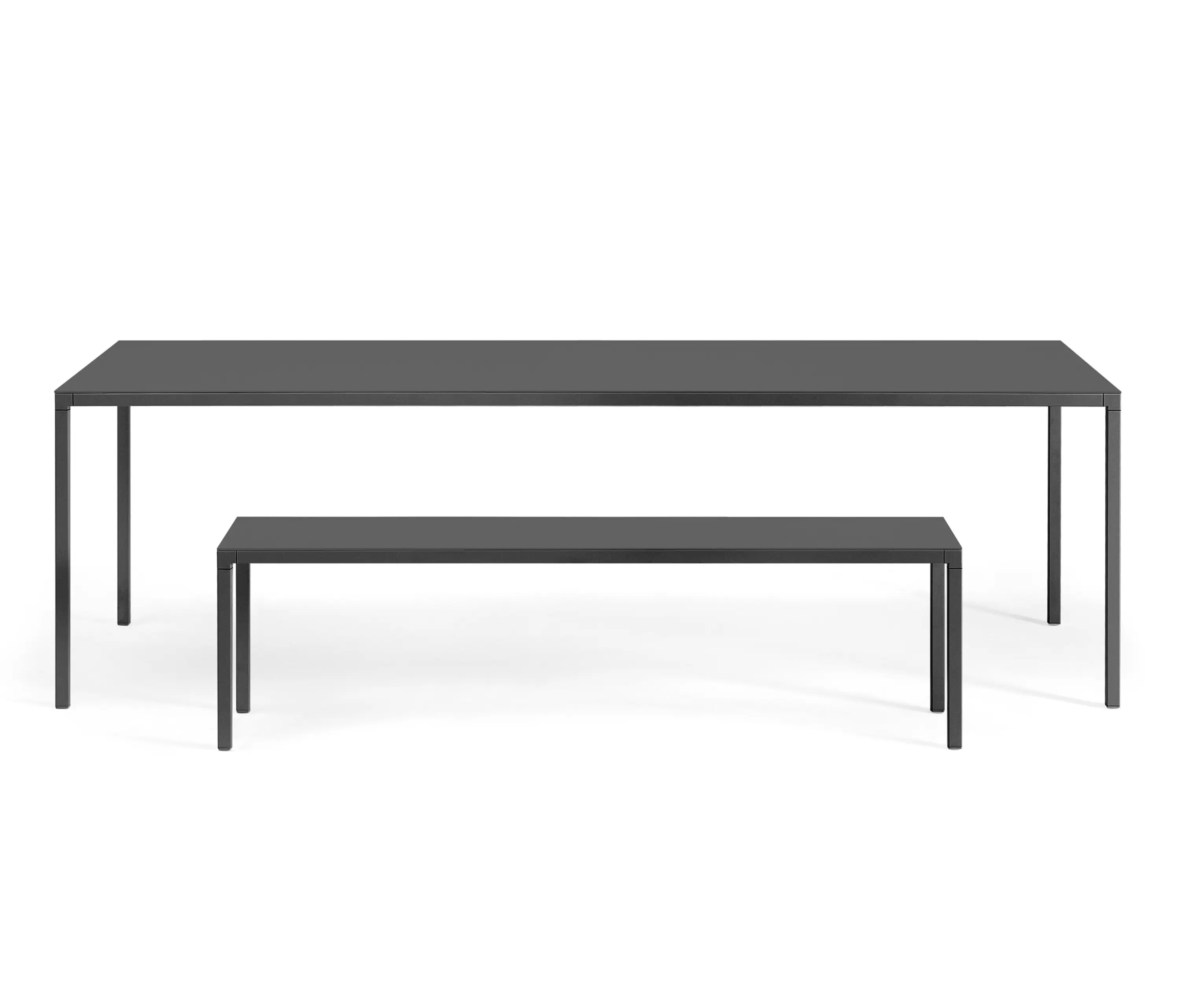 Desalto - Helsinki | table