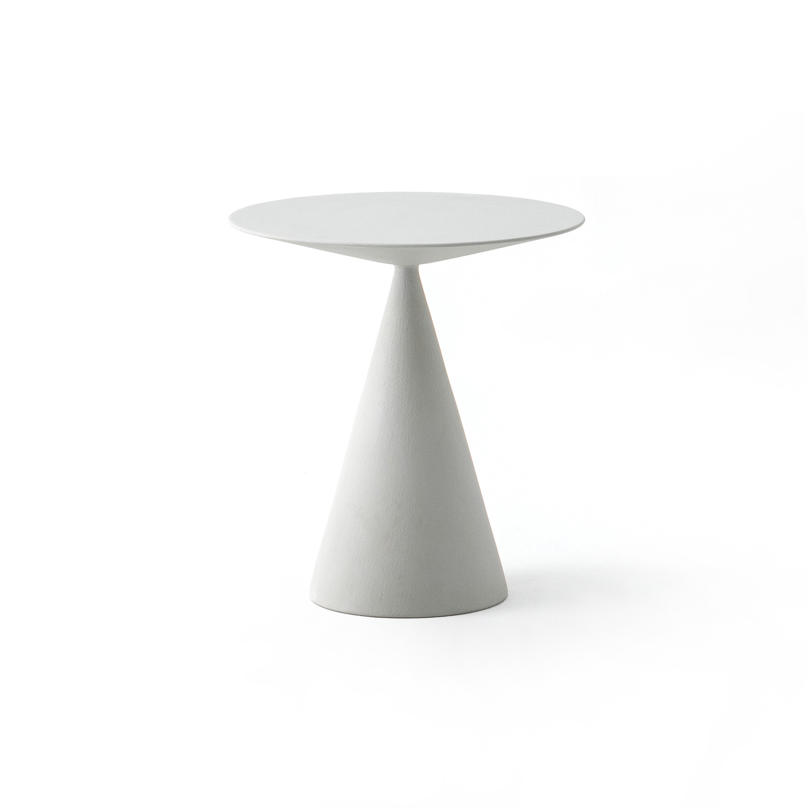Micro Clay | small table