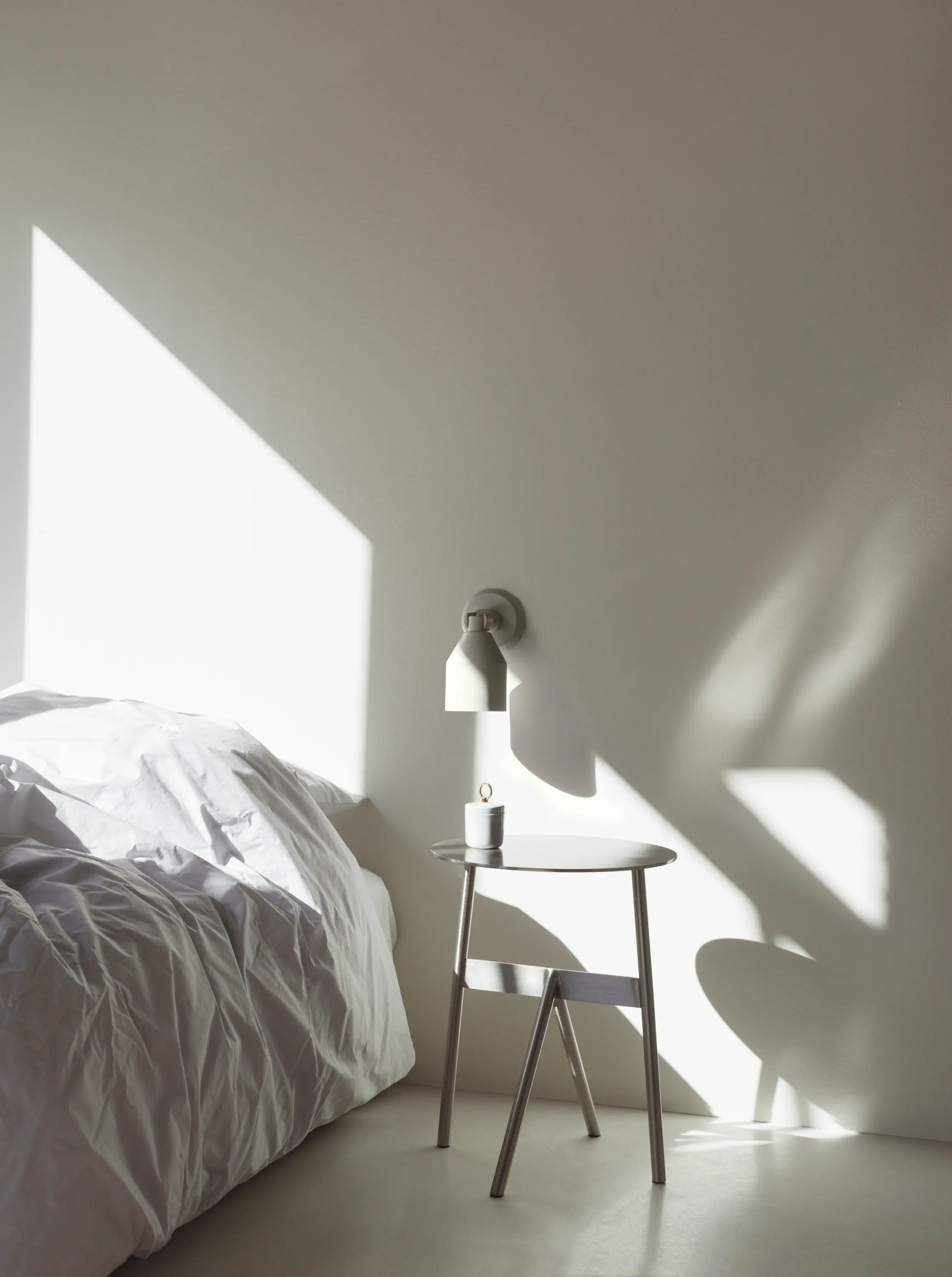 Normann Copenhagen - Klip Wall Lamp White
