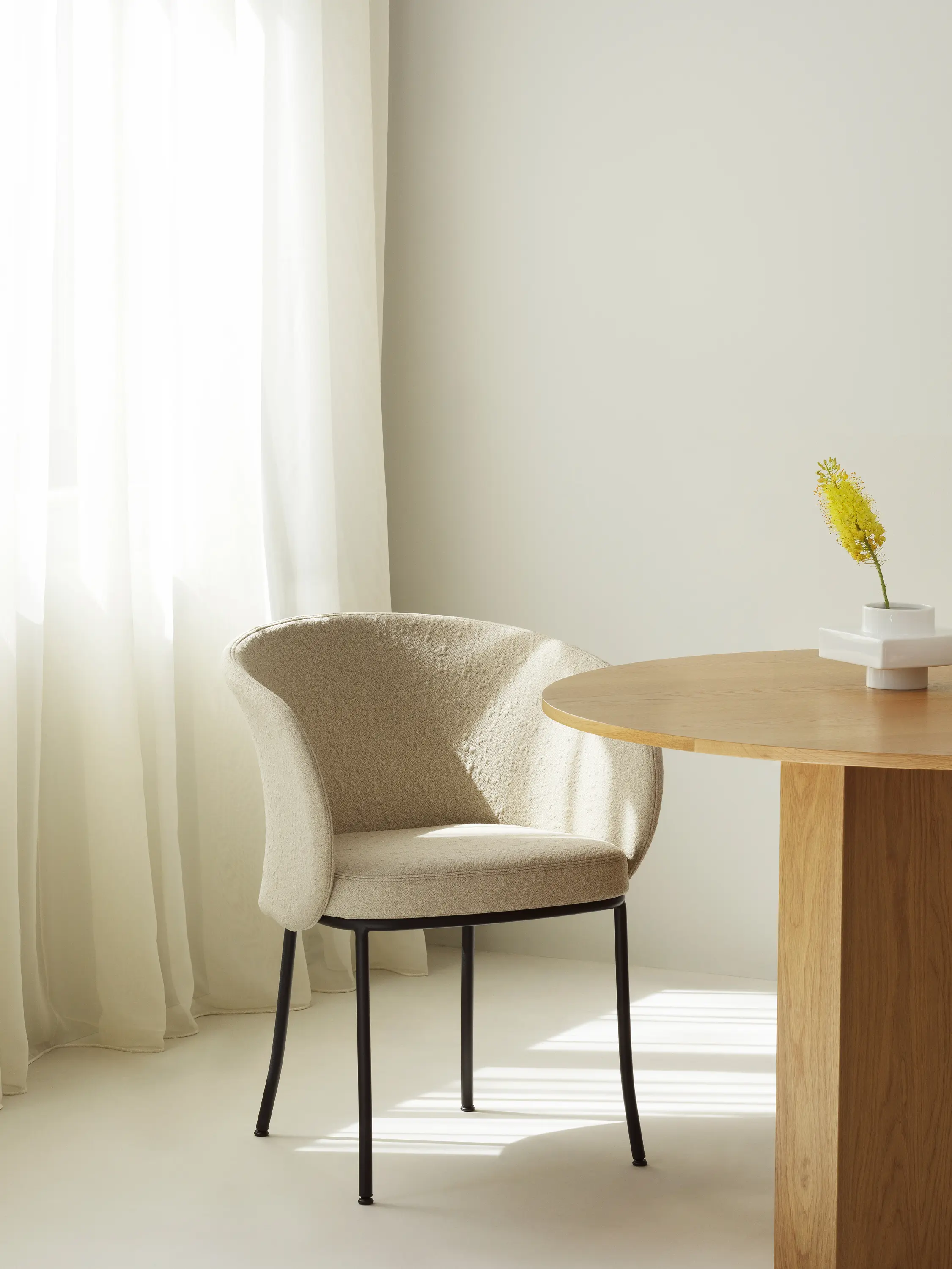 Normann Copenhagen - Knit Armchair Black Steel - Olive