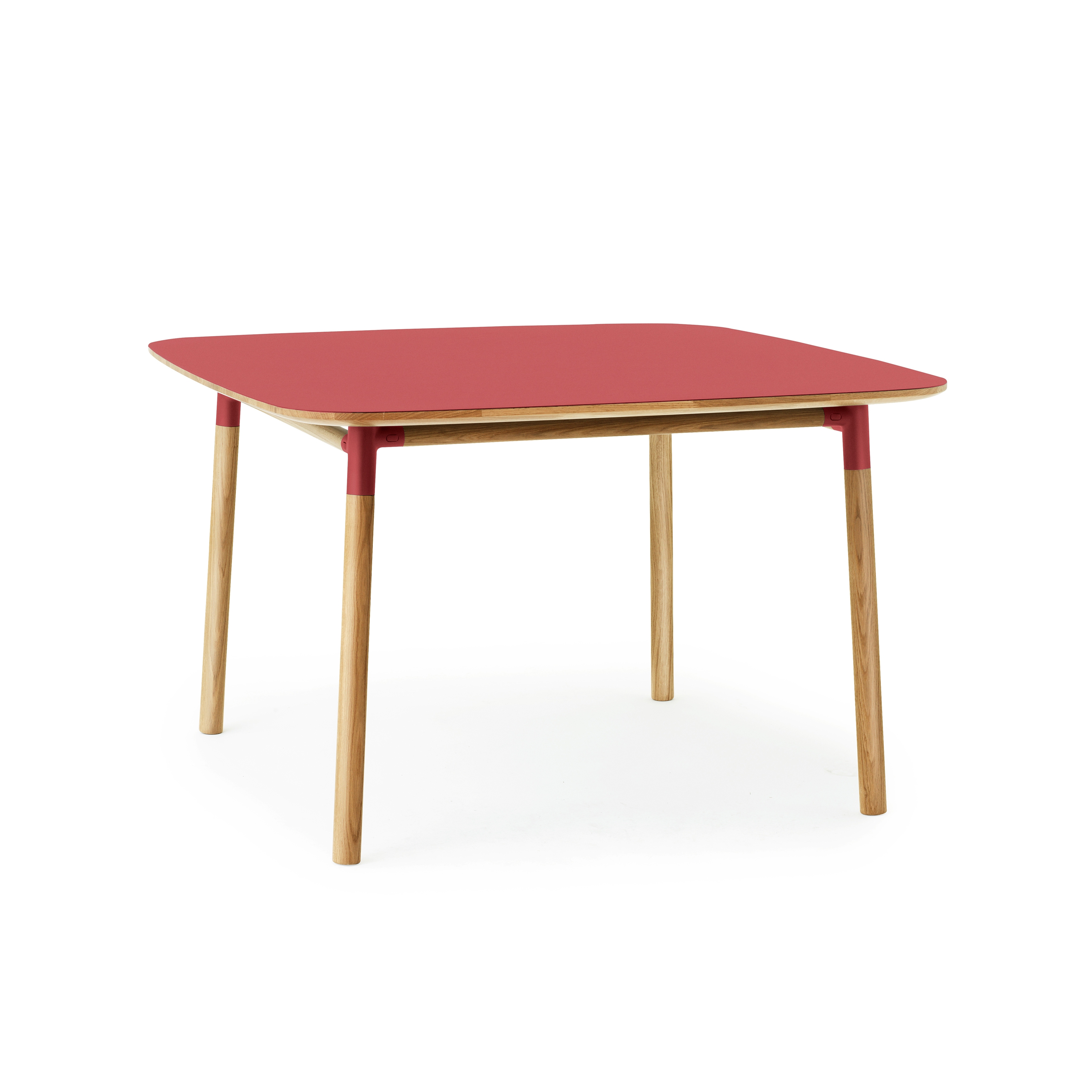 Afficher le produit Form Table du fabricant Normann Copenhagen