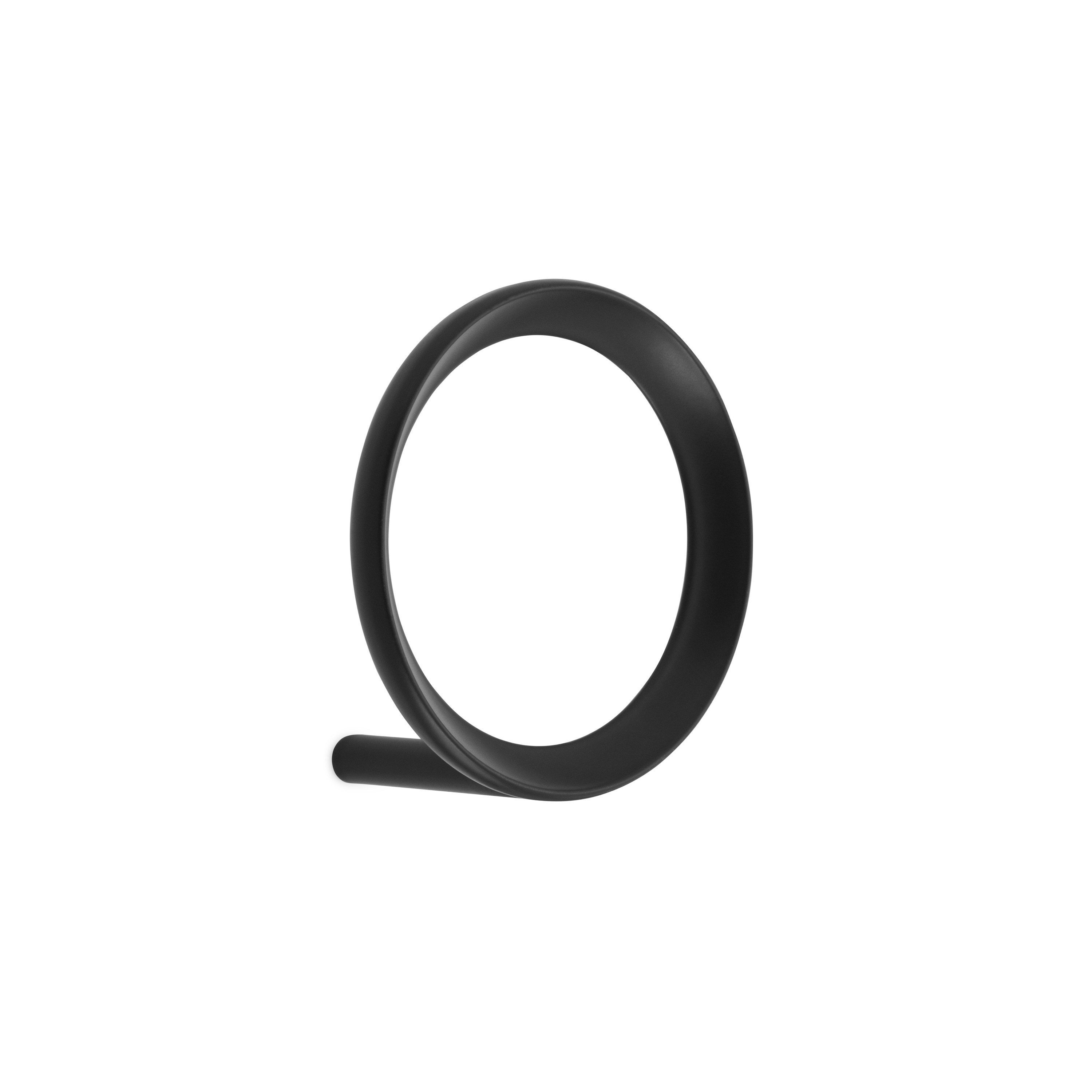 Afficher le produit Loop Hook Large Black du fabricant Normann Copenhagen