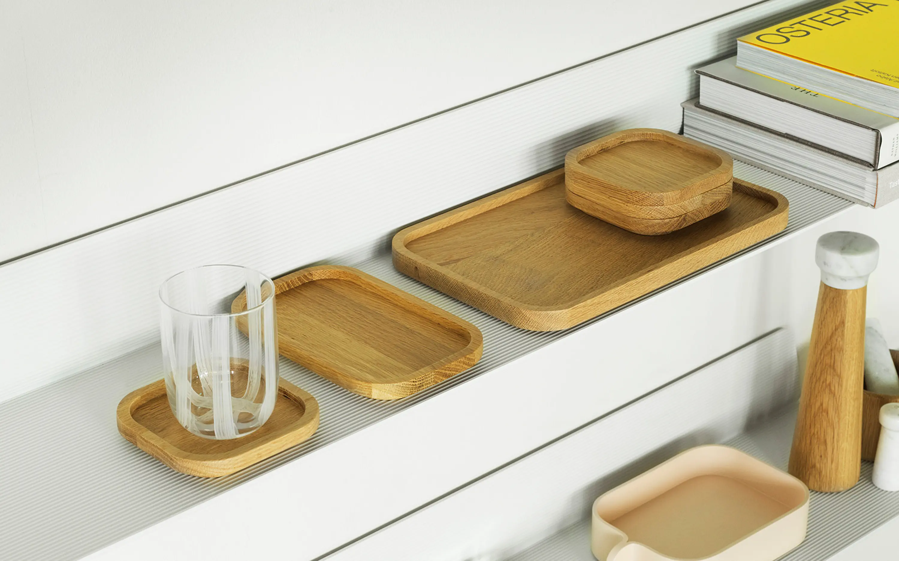 Normann Copenhagen - Astro Tablett 32x20