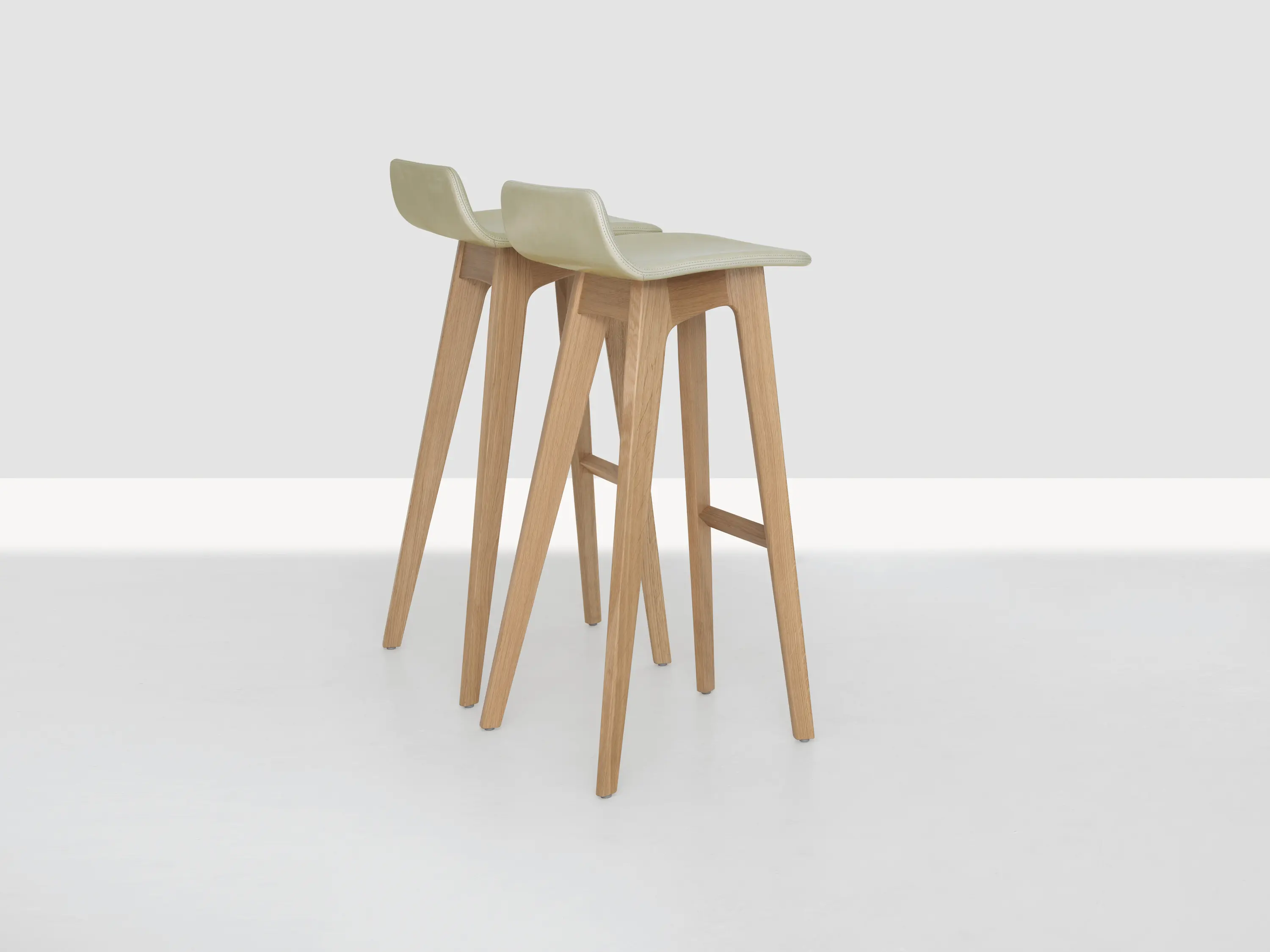 Zeitraum - Morph Bar Fully Upholstered