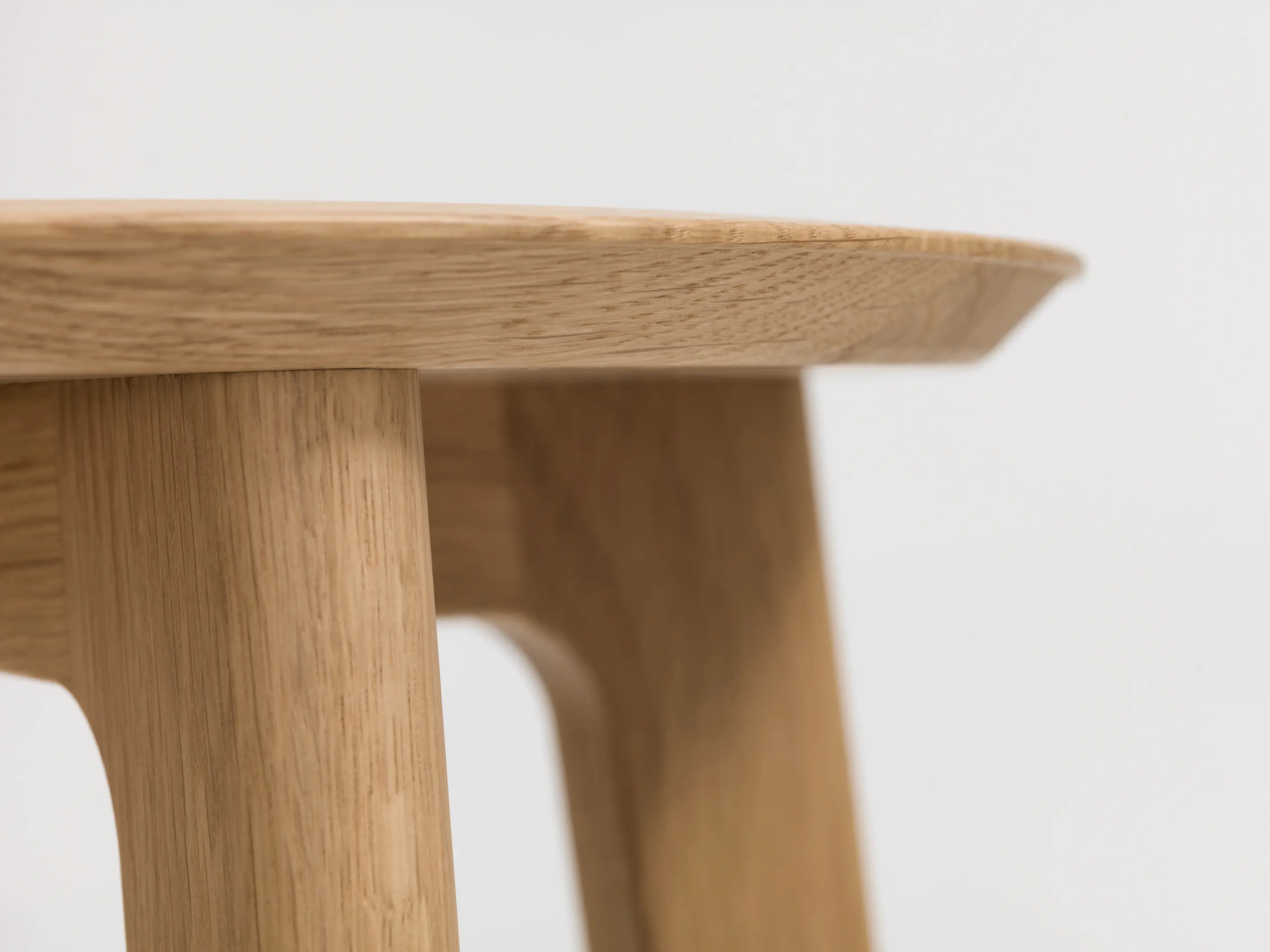 Zeitraum - 1.3 Bar Wooden Seat