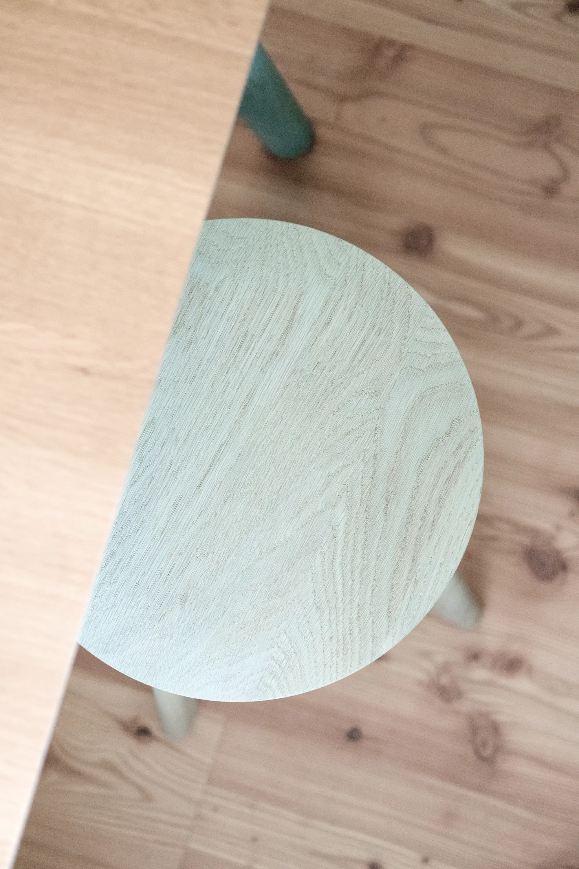 Zeitraum - 1.3 Stool Holzsitz