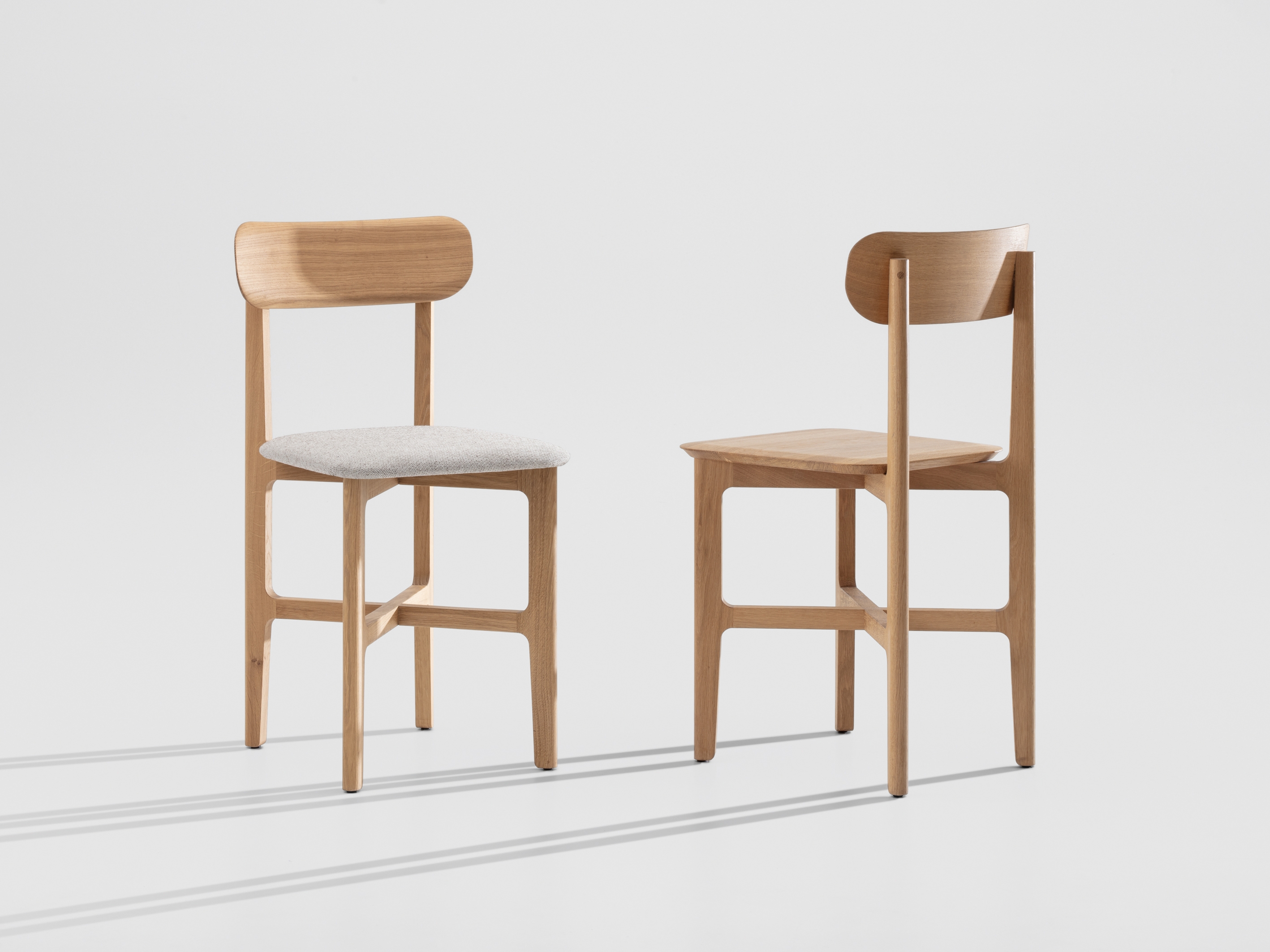 Mostrar el producto 1.3 Chair Close Upholstery del fabricante Zeitraum