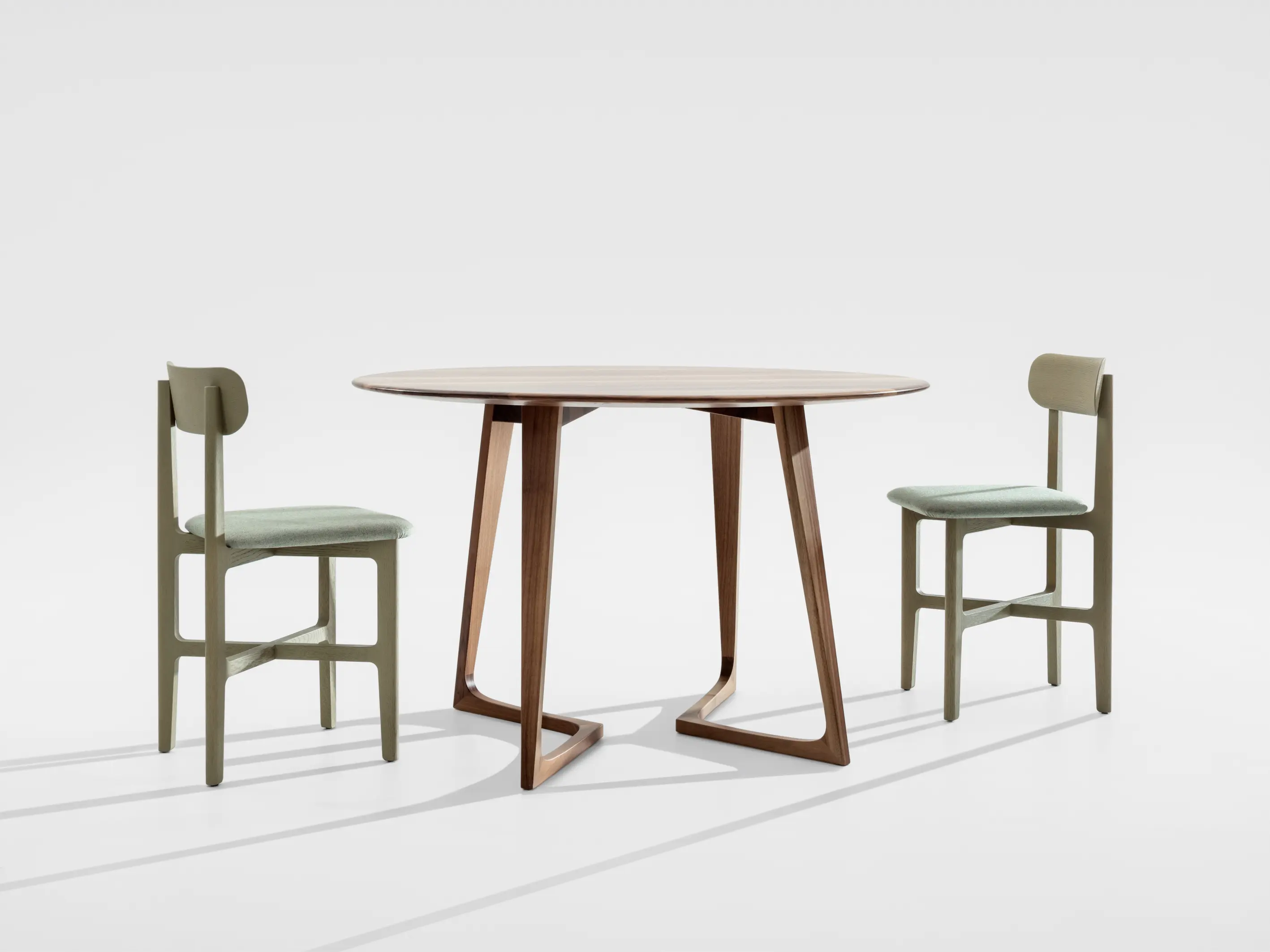 Zeitraum - 1.3 Chair Close Upholstery