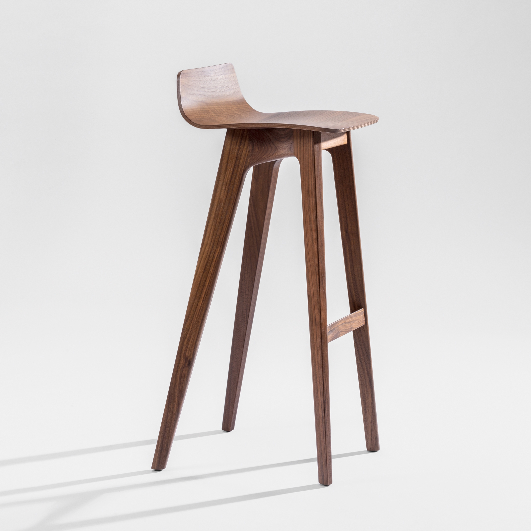 Display product Morph Bar Wooden Seat from manufacturer Zeitraum