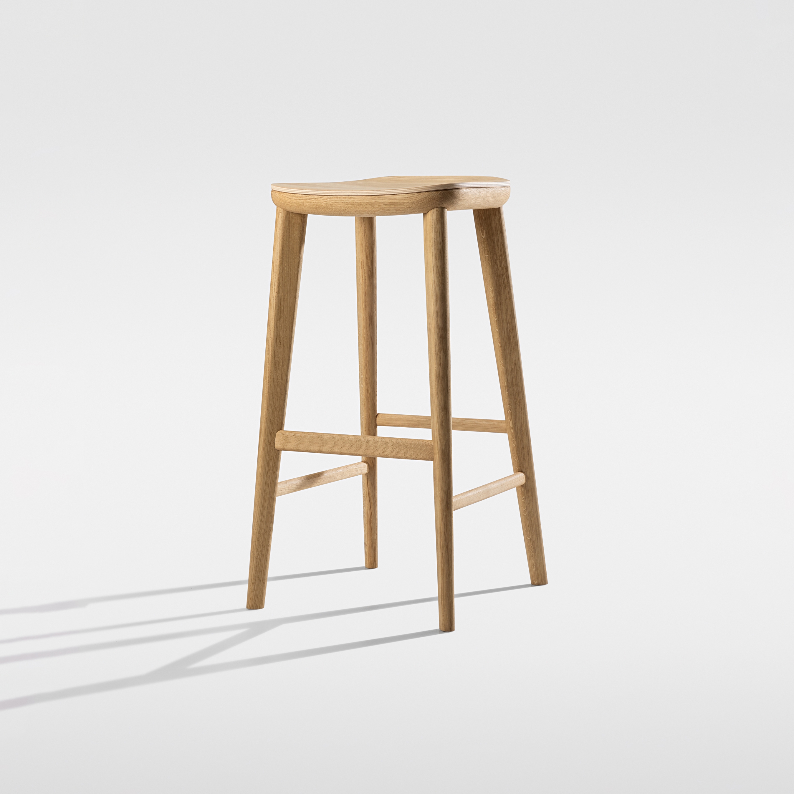 Display product AEON STOOL Wooden Seat from manufacturer Zeitraum