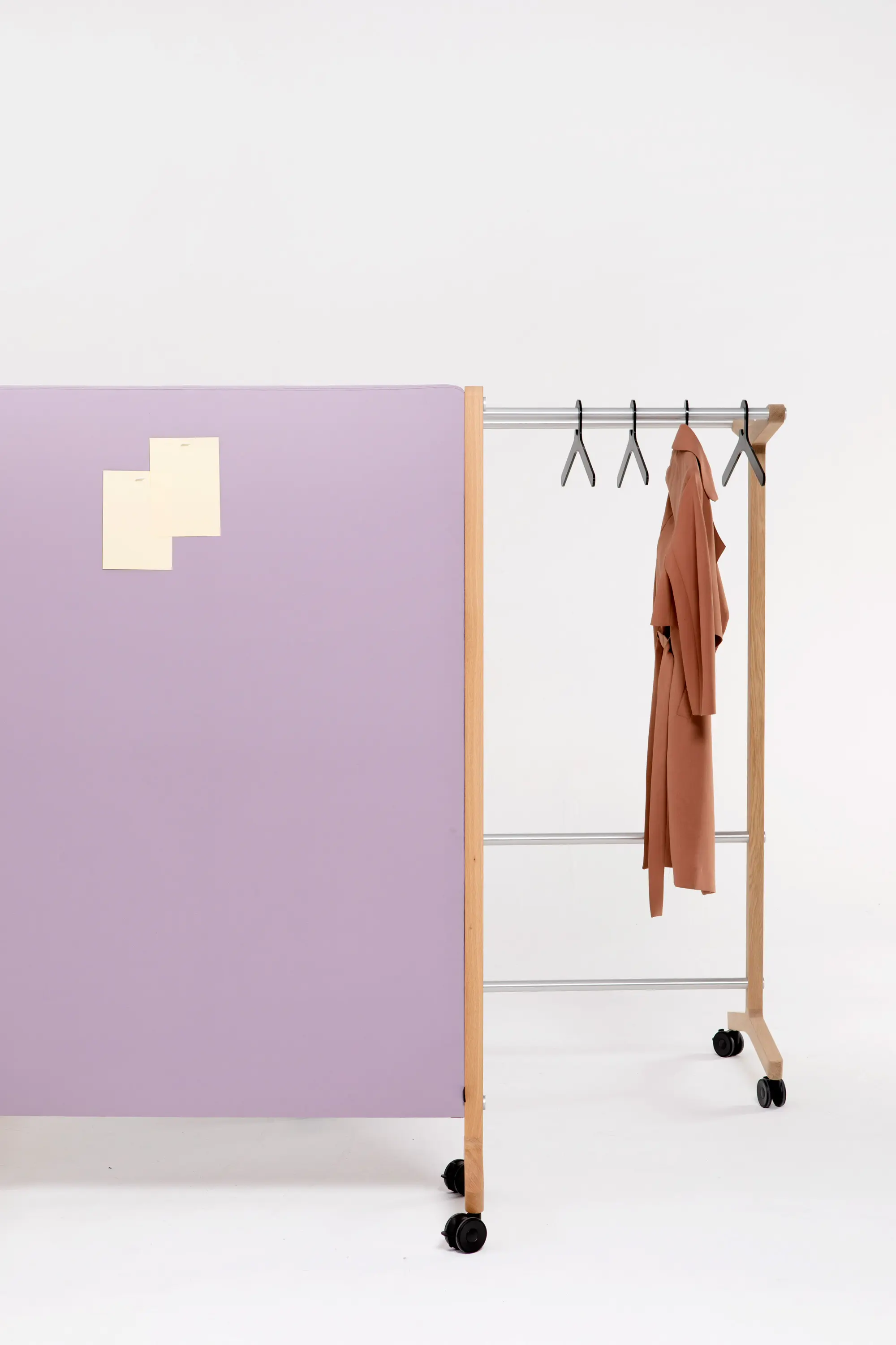 Cascando - Round20 Alu coat rack